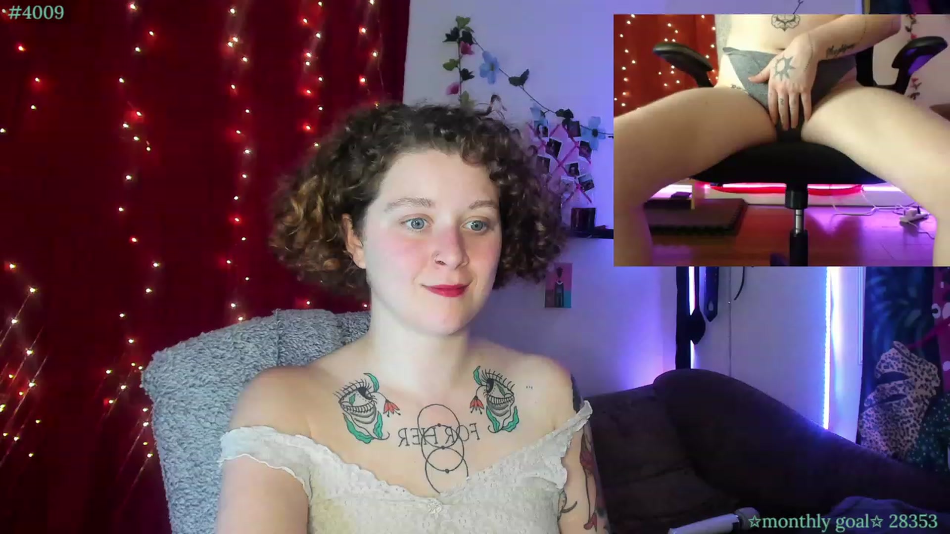 Gallery image thumbnail from PeachyQueen_'s myfreecams stream on, 10/08/2023, 06:58 image 8 of 20