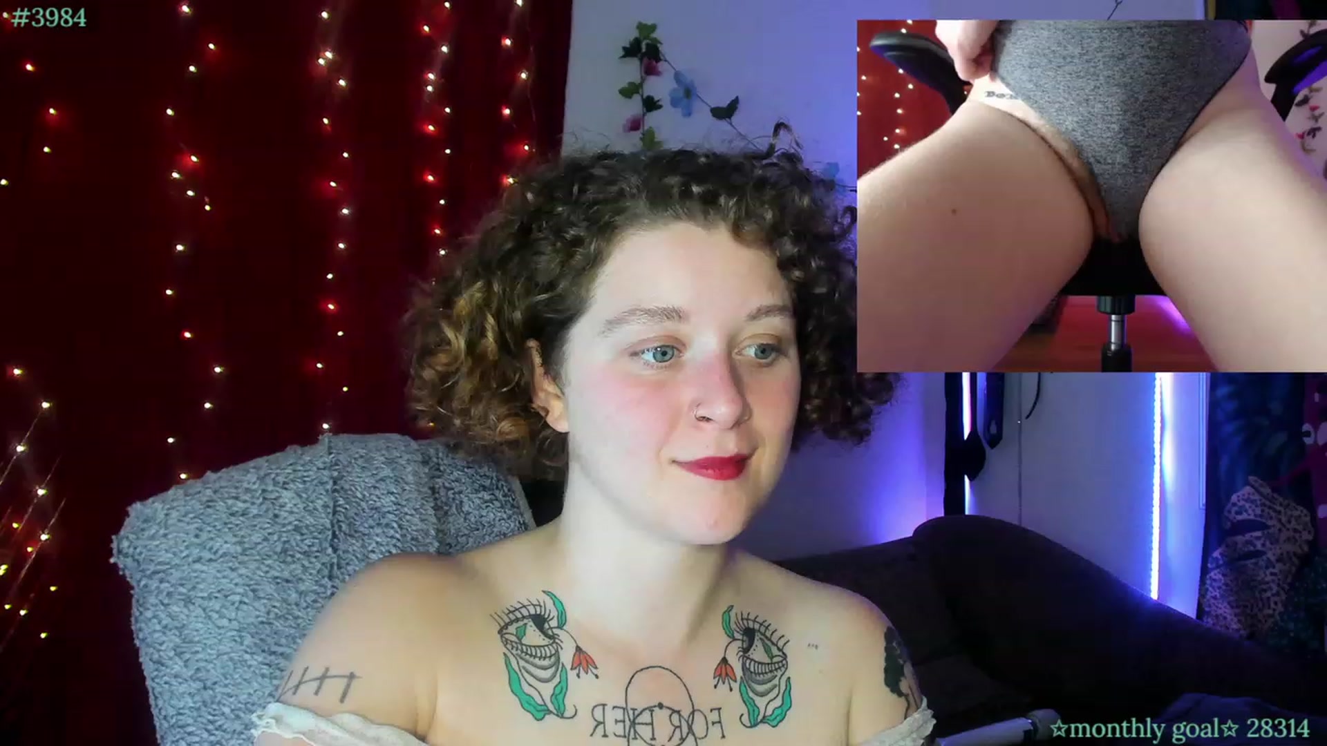 Gallery image thumbnail from PeachyQueen_'s myfreecams stream on, 10/08/2023, 06:58 image 9 of 20