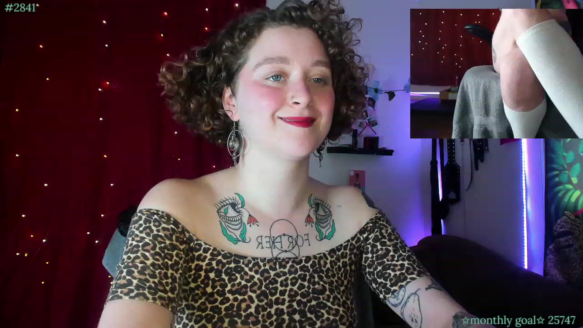 Gallery image thumbnail from PeachyQueen_'s myfreecams stream on, 10/12/2023, 21:00 image 8 of 20