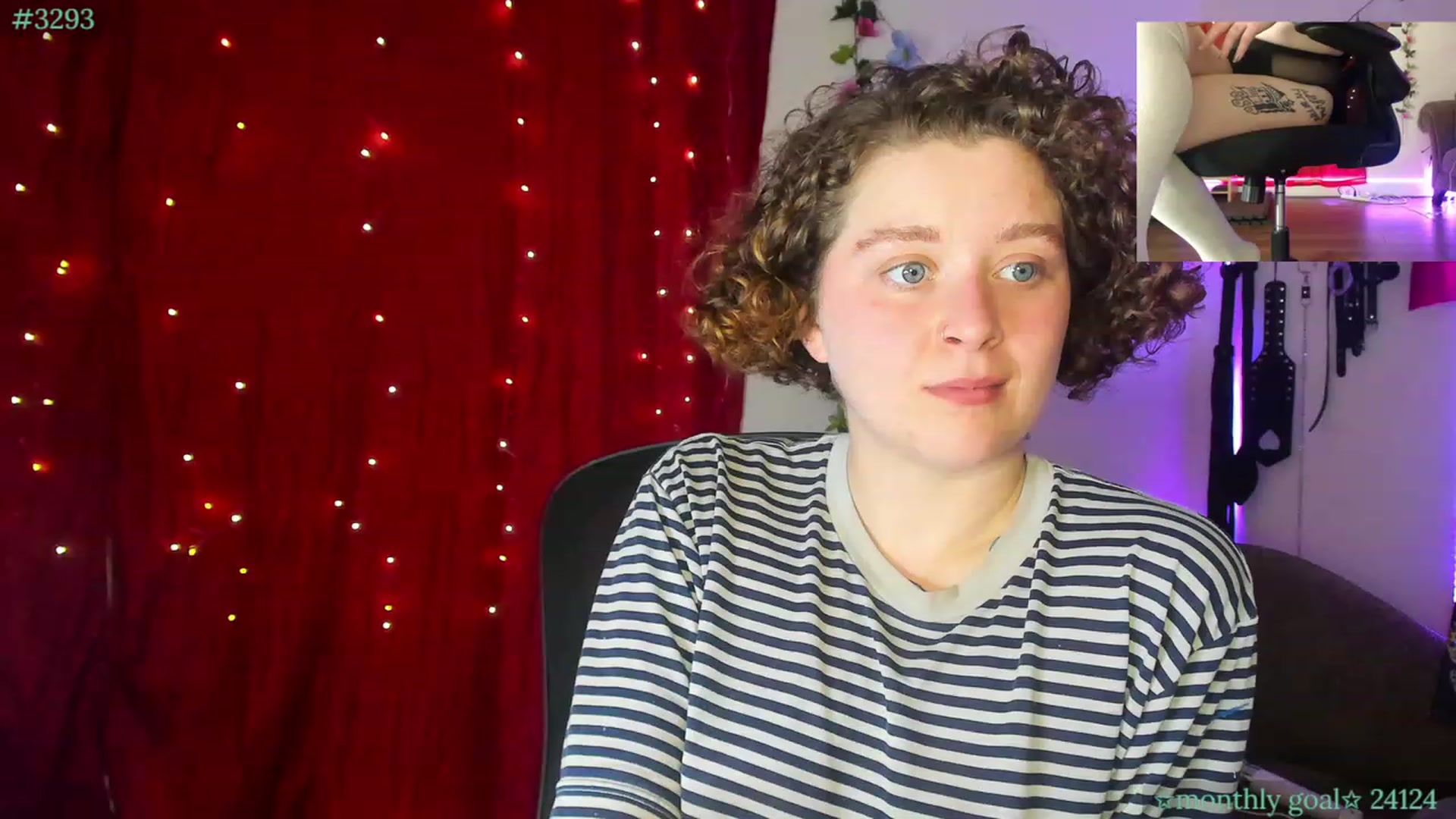 Gallery image thumbnail from PeachyQueen_'s myfreecams stream on, 10/17/2023, 19:12 image 6 of 20
