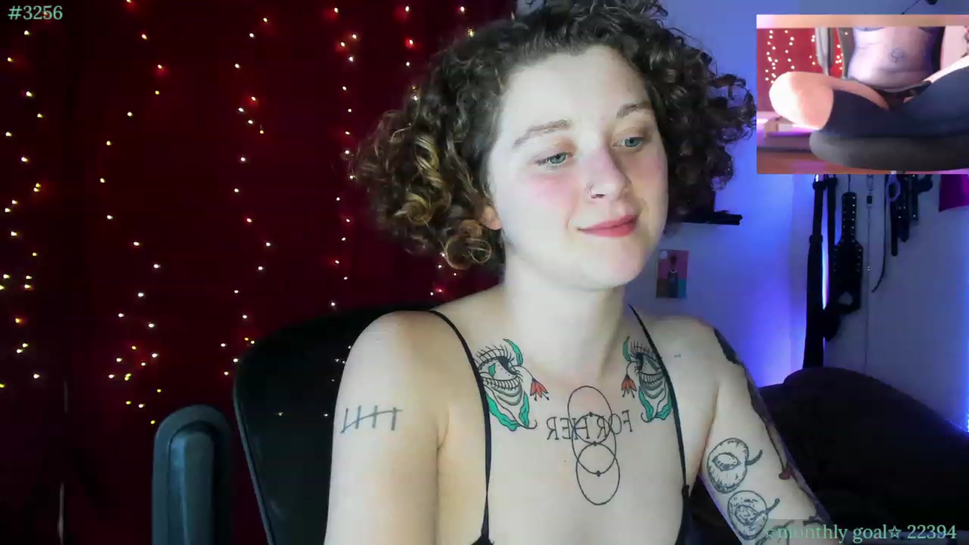 Gallery image thumbnail from PeachyQueen_'s myfreecams stream on, 10/23/2023, 04:32 image 7 of 20