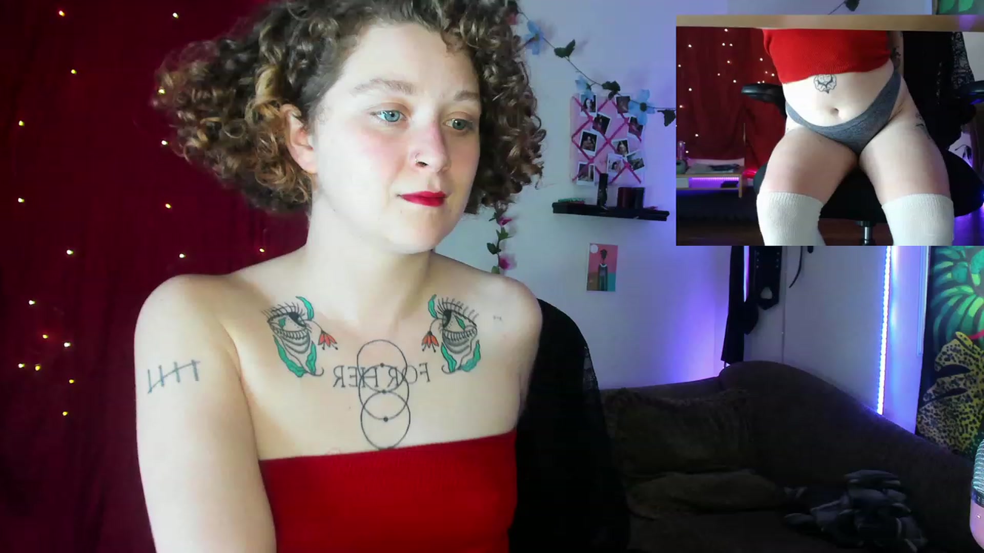 Gallery image thumbnail from PeachyQueen_'s myfreecams stream on, 10/24/2023, 20:42 image 10 of 20