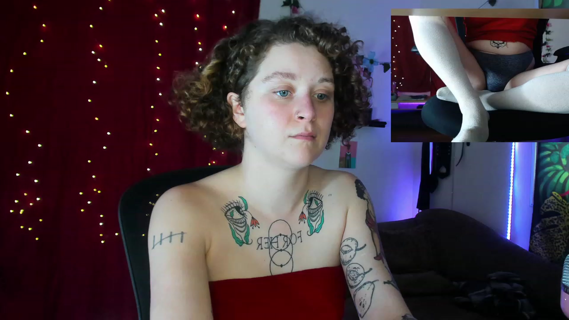 Gallery image thumbnail from PeachyQueen_'s myfreecams stream on, 10/24/2023, 20:42 image 1 of 20