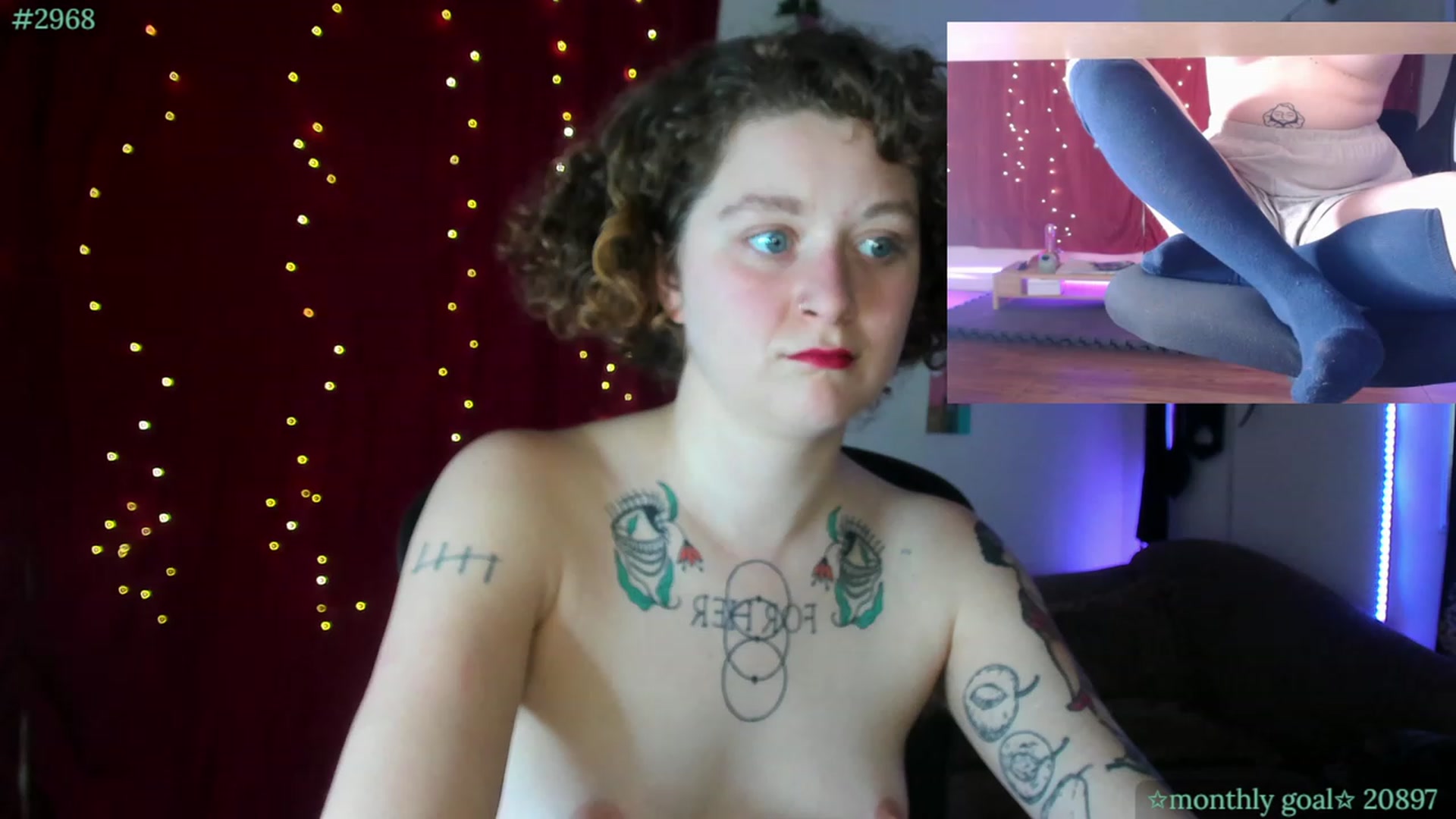 Gallery image thumbnail from PeachyQueen_'s myfreecams stream on, 10/25/2023, 19:35 image 11 of 20