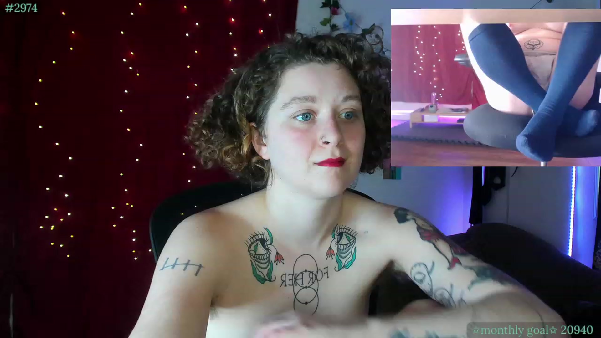 Gallery image thumbnail from PeachyQueen_'s myfreecams stream on, 10/25/2023, 19:35 image 9 of 20