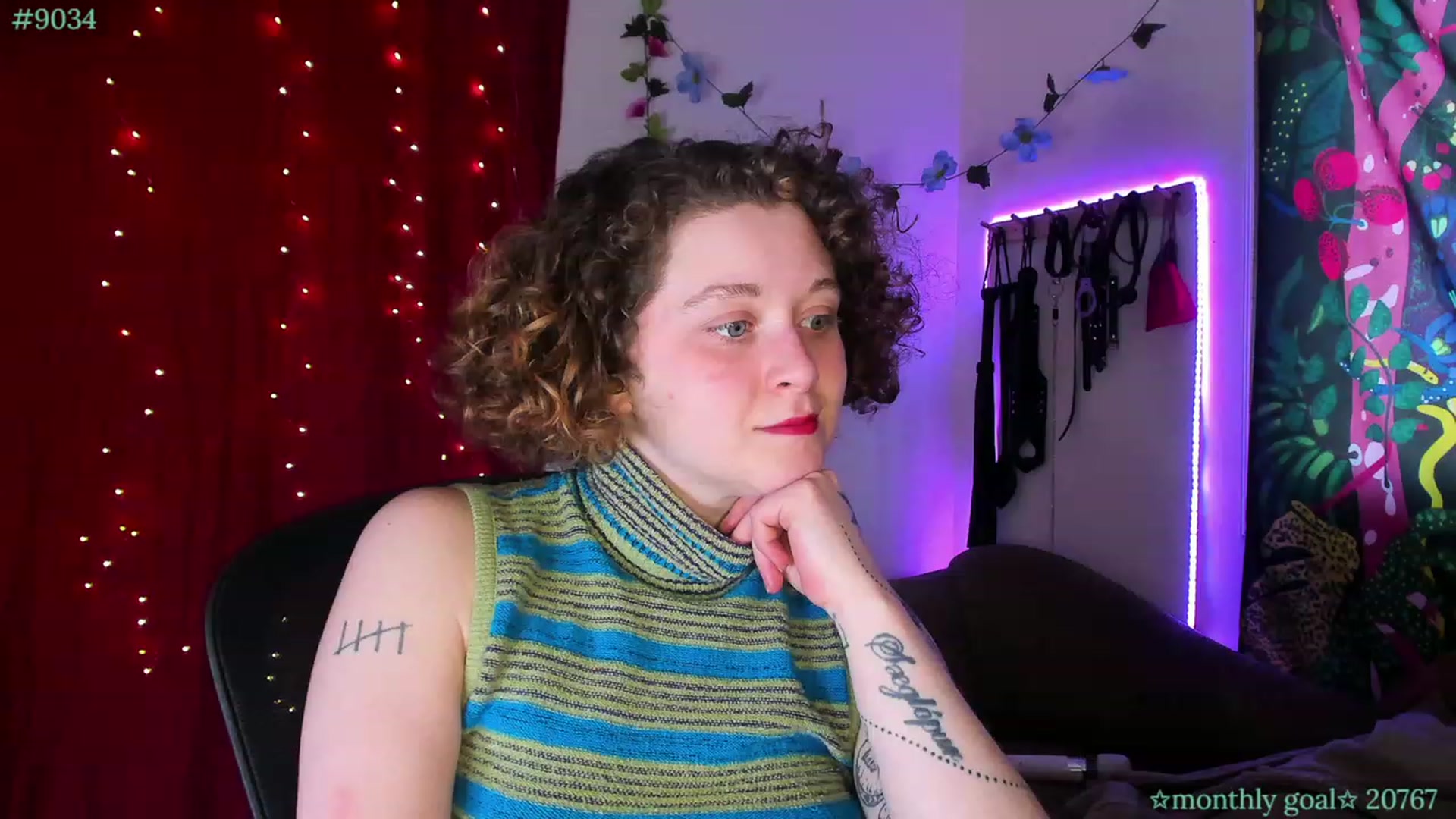 Gallery image thumbnail from PeachyQueen_'s myfreecams stream on, 11/08/2023, 21:49 image 16 of 20