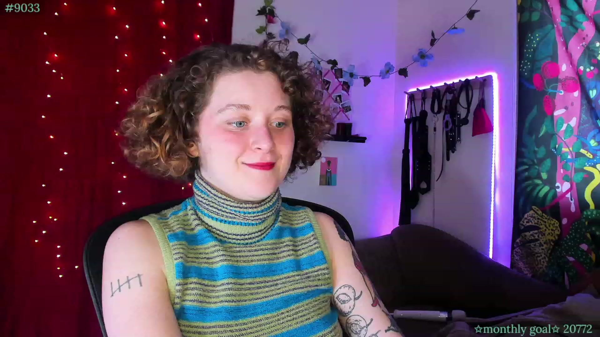 Gallery image thumbnail from PeachyQueen_'s myfreecams stream on, 11/08/2023, 21:49 image 15 of 20
