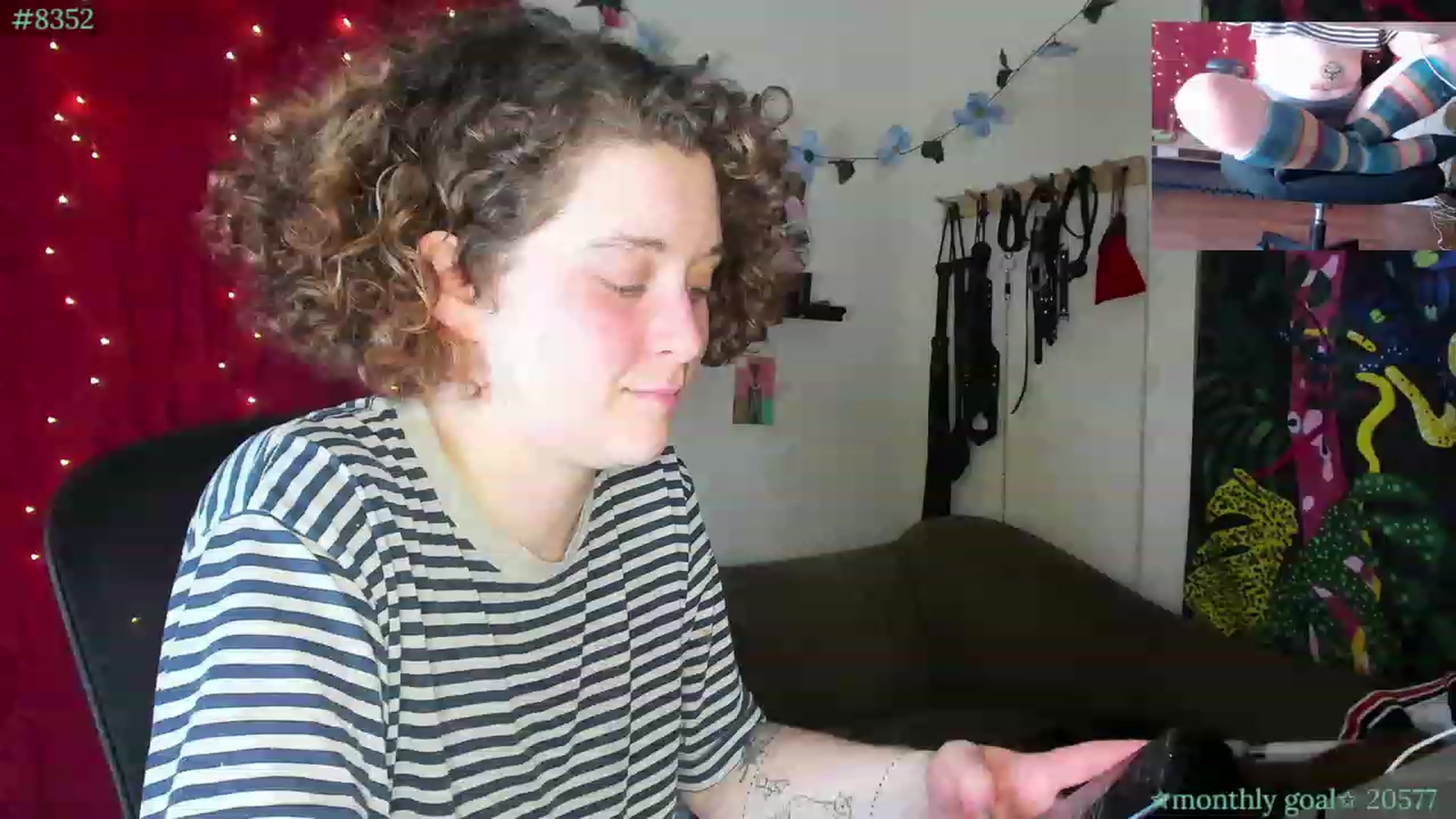 Gallery image thumbnail from PeachyQueen_'s myfreecams stream on, 11/09/2023, 06:49 image 8 of 20