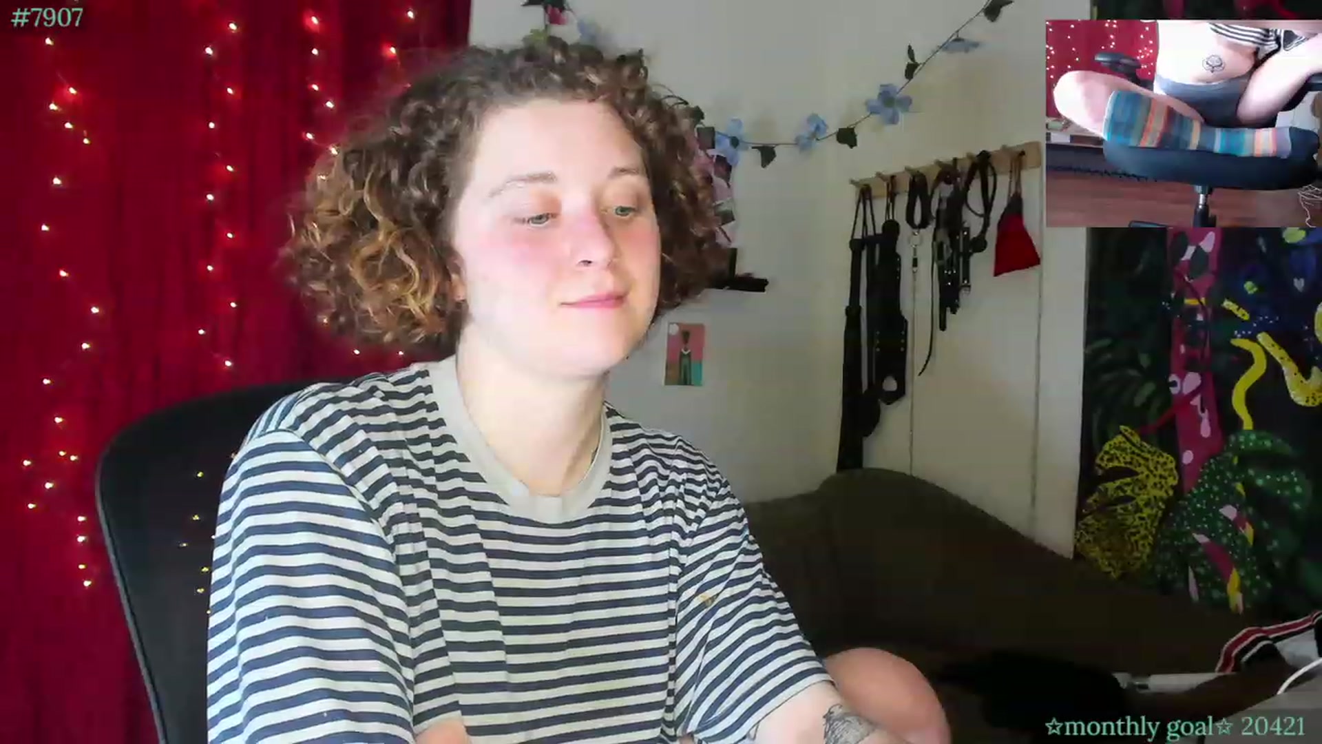 Gallery image thumbnail from PeachyQueen_'s myfreecams stream on, 11/09/2023, 06:49 image 17 of 20