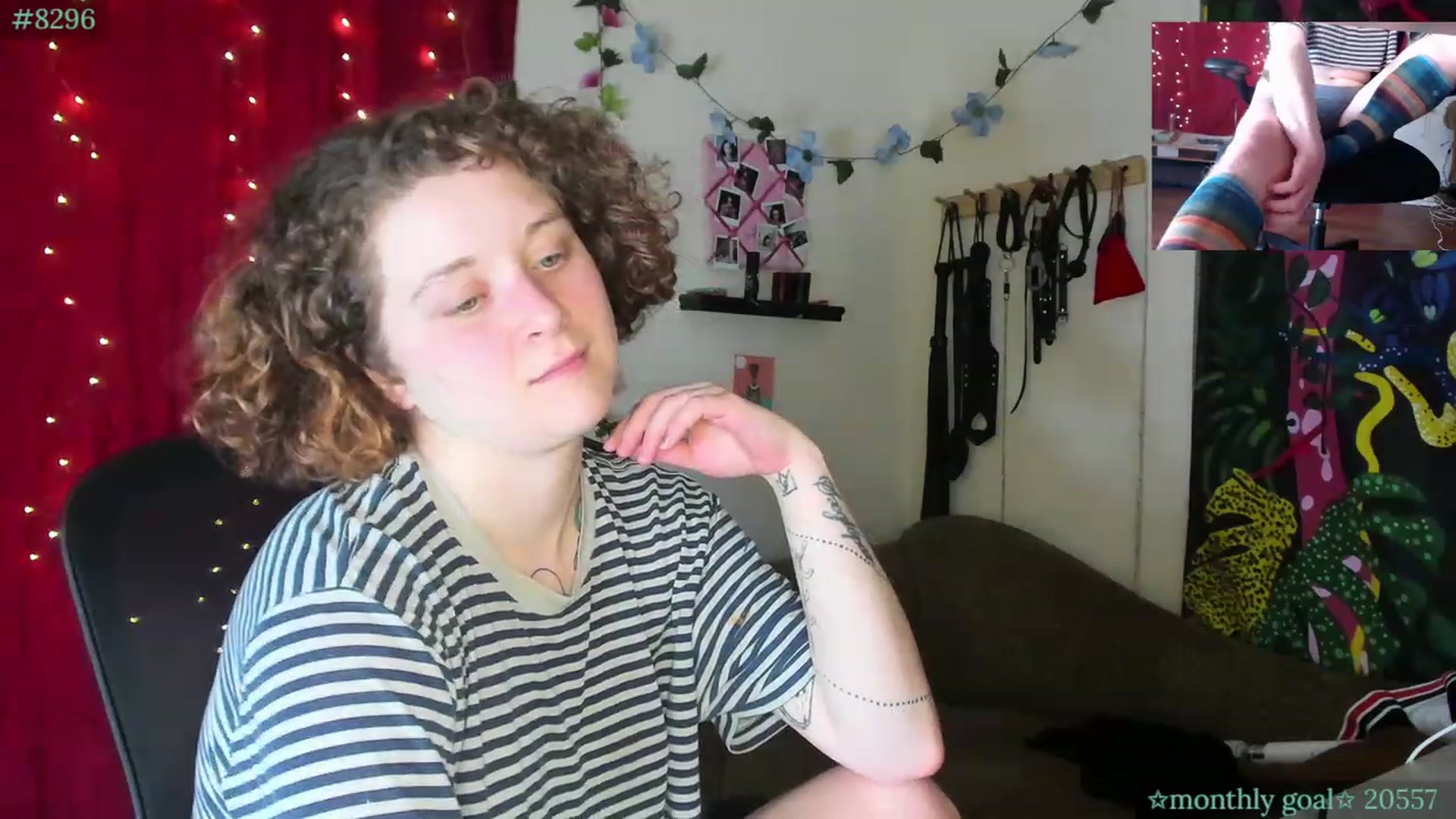 Gallery image thumbnail from PeachyQueen_'s myfreecams stream on, 11/09/2023, 06:49 image 10 of 20