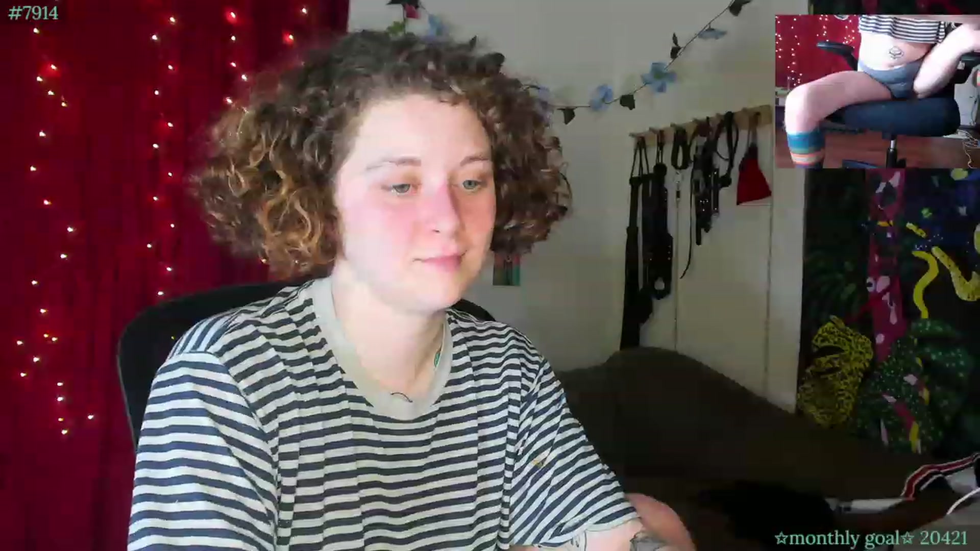 Gallery image thumbnail from PeachyQueen_'s myfreecams stream on, 11/09/2023, 06:49 image 18 of 20