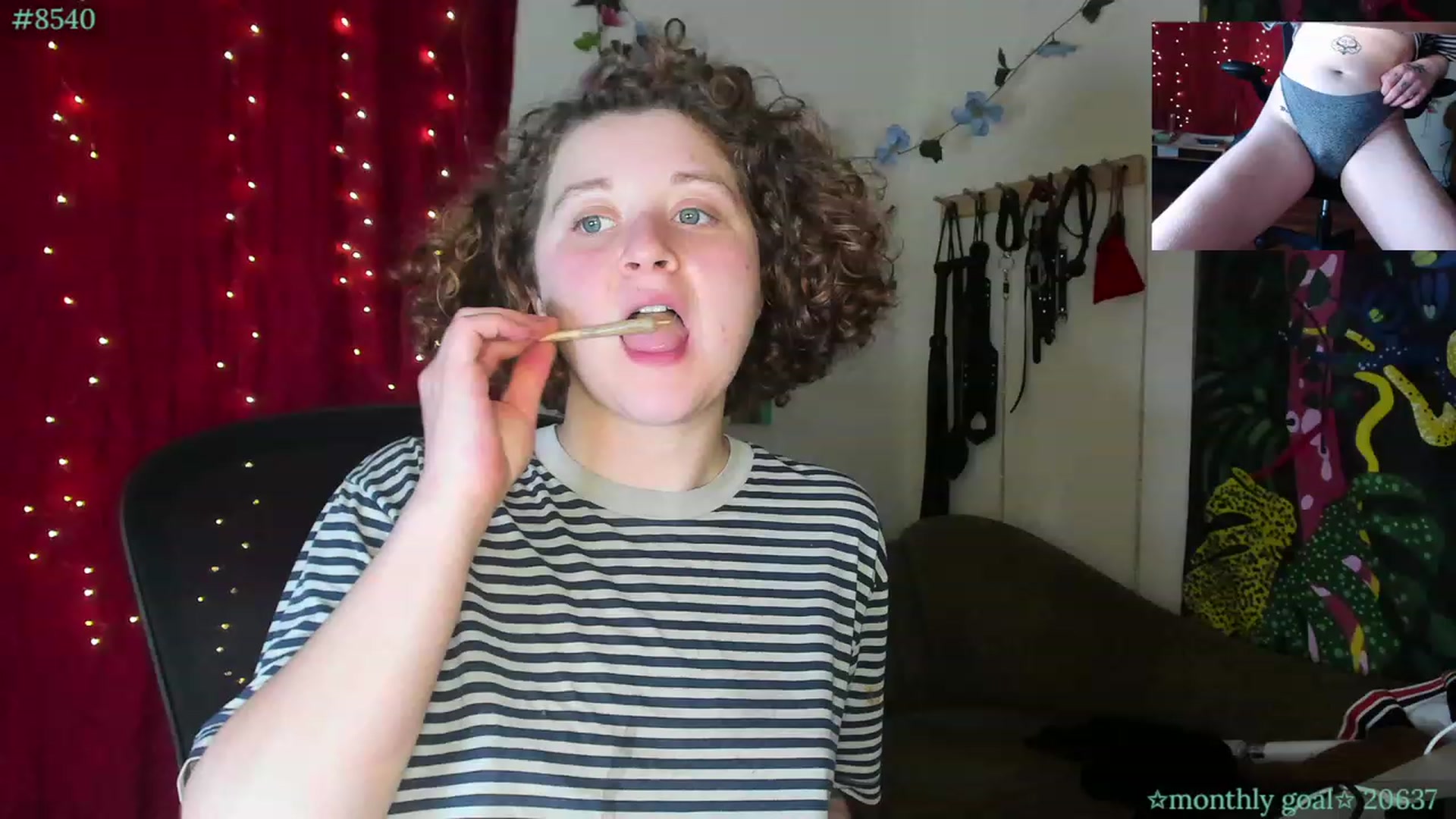 Gallery image thumbnail from PeachyQueen_'s myfreecams stream on, 11/09/2023, 06:49 image 2 of 20