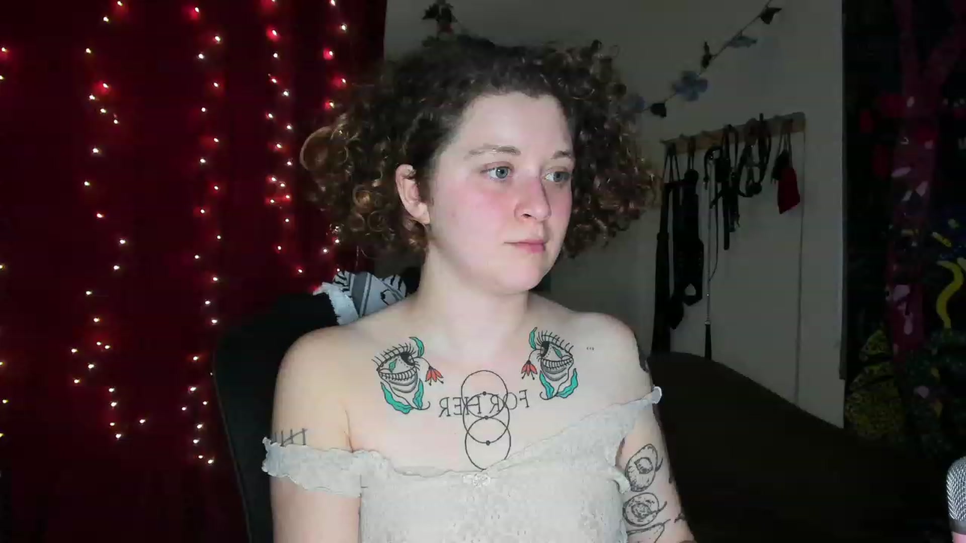 Gallery image thumbnail from PeachyQueen_'s myfreecams stream on, 11/13/2023, 06:37 image 19 of 20