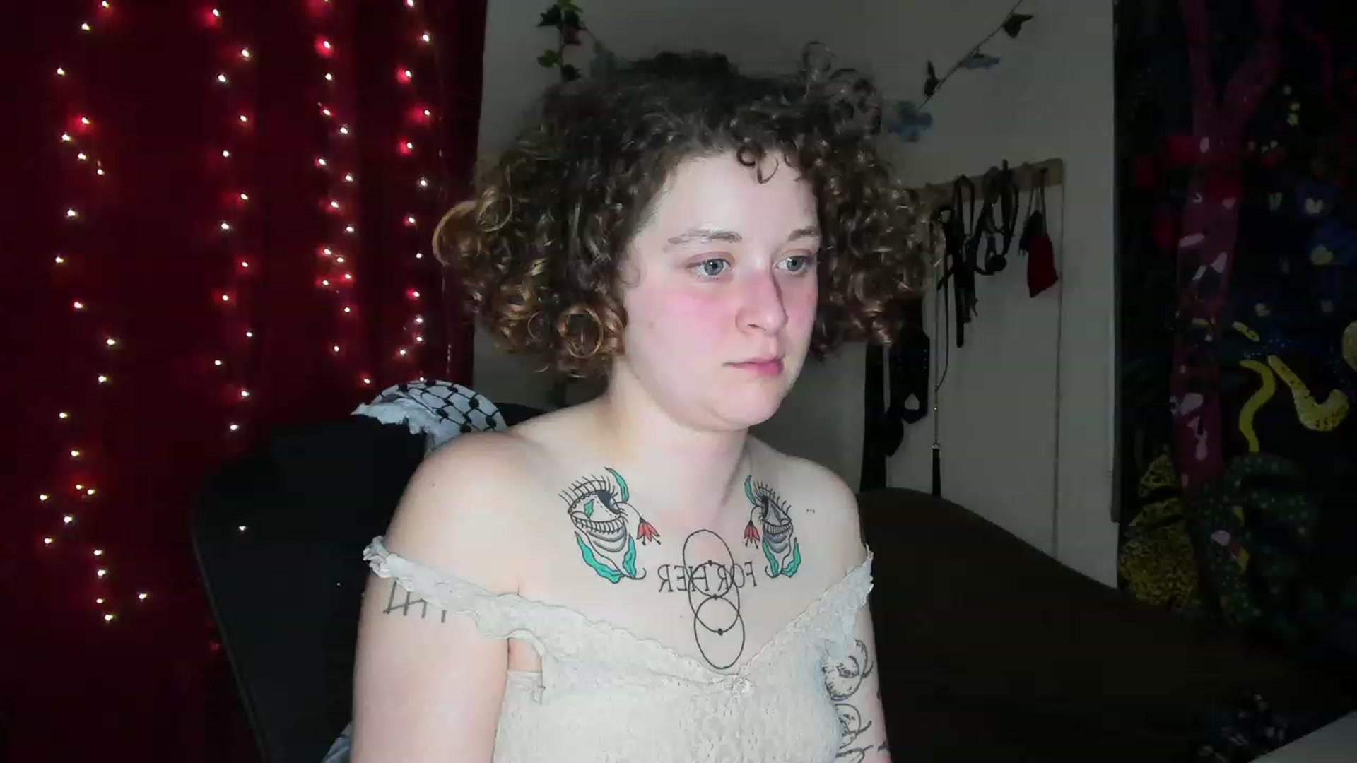 Gallery image thumbnail from PeachyQueen_'s myfreecams stream on, 11/13/2023, 06:37 image 5 of 20