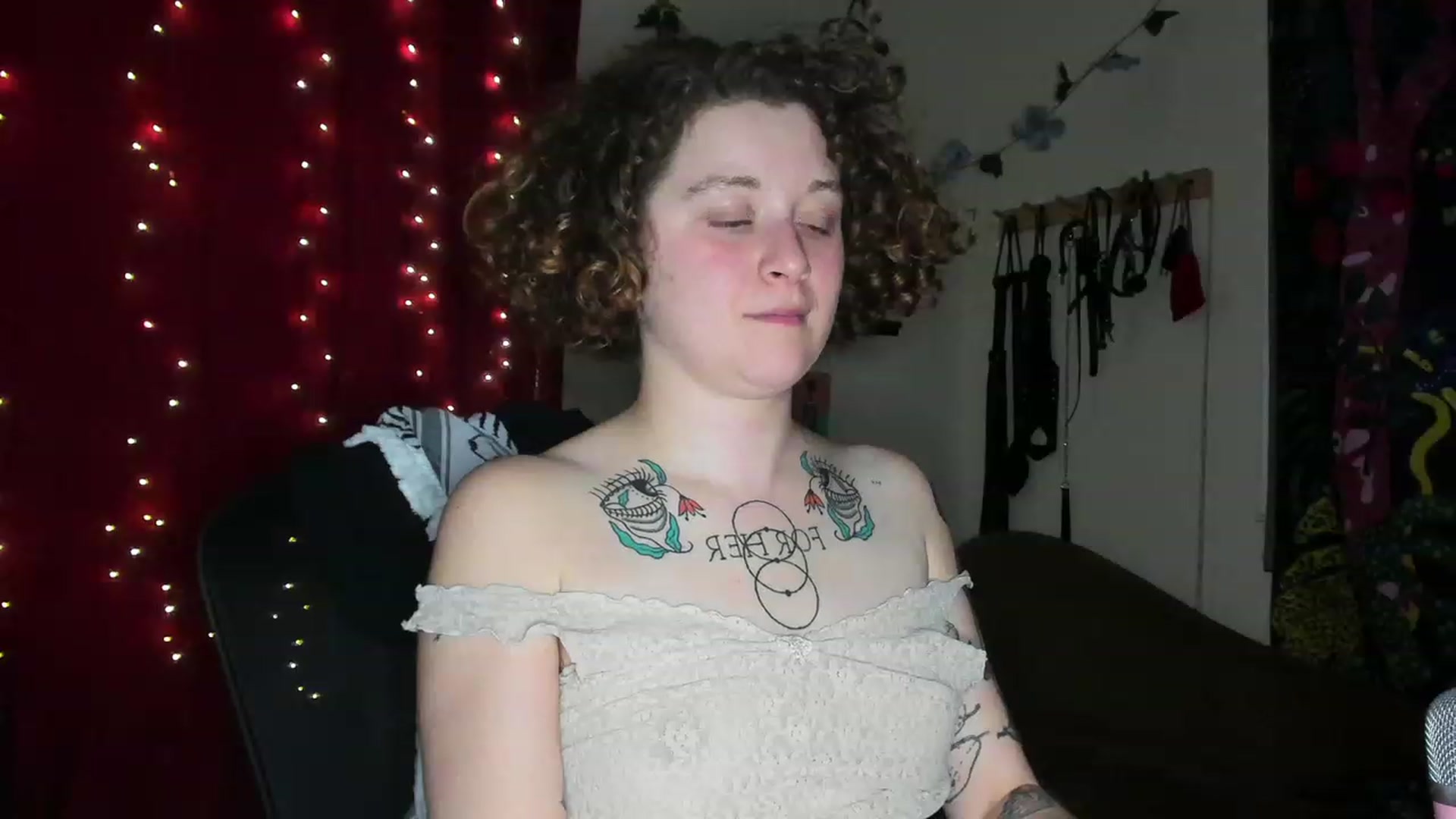 Gallery image thumbnail from PeachyQueen_'s myfreecams stream on, 11/13/2023, 06:37 image 17 of 20