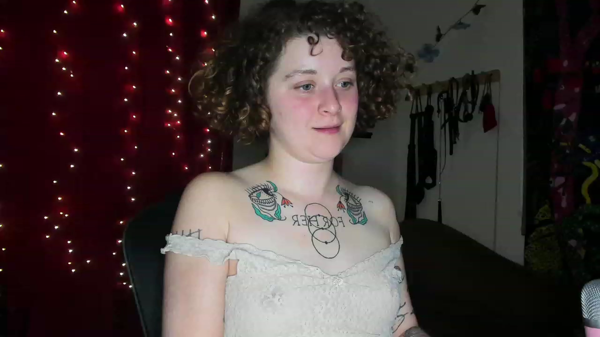 Gallery image thumbnail from PeachyQueen_'s myfreecams stream on, 11/13/2023, 06:37 image 13 of 20