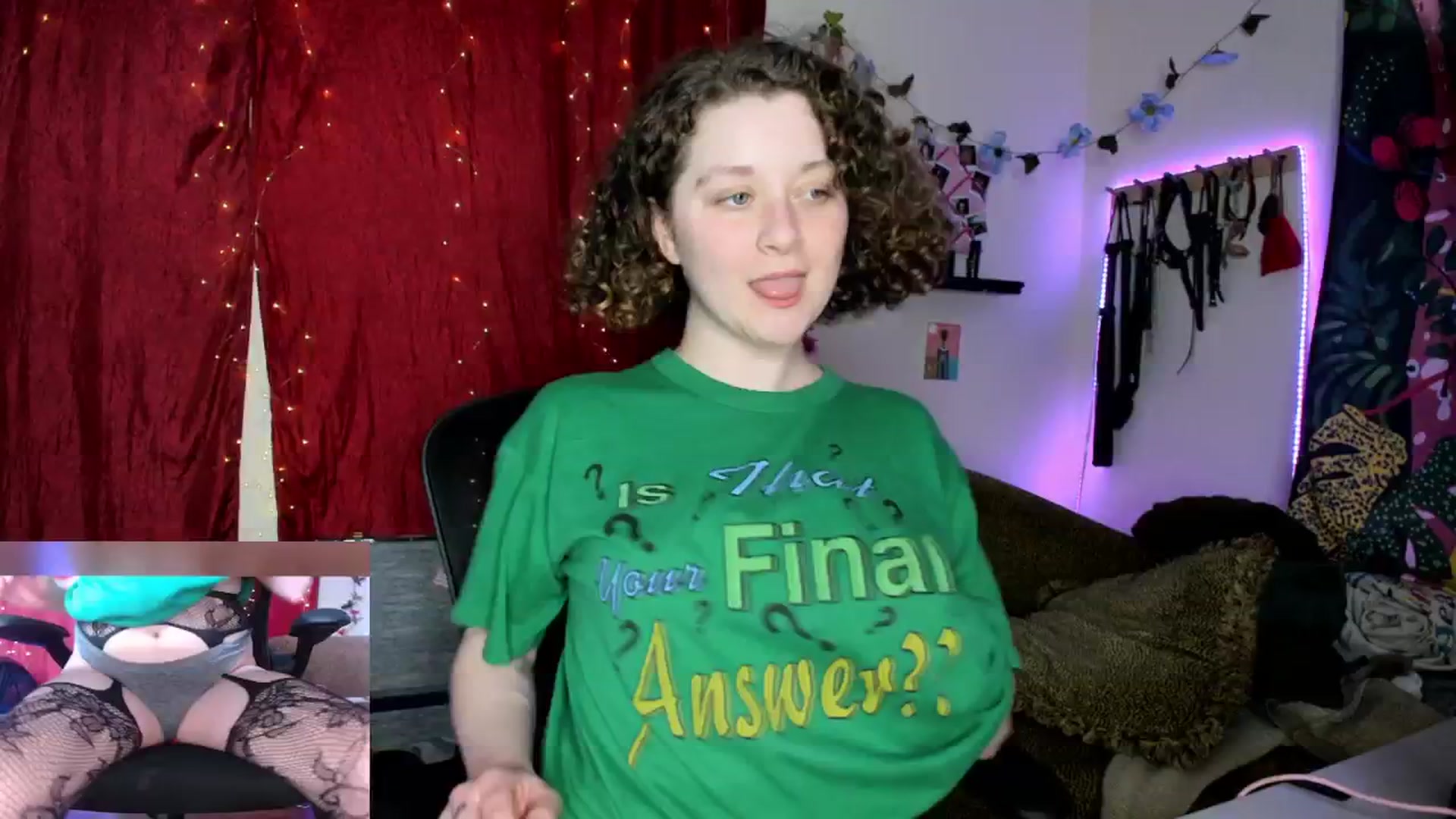 Gallery image thumbnail from PeachyQueen_'s myfreecams stream on, 03/15/2024, 21:16 image 5 of 20