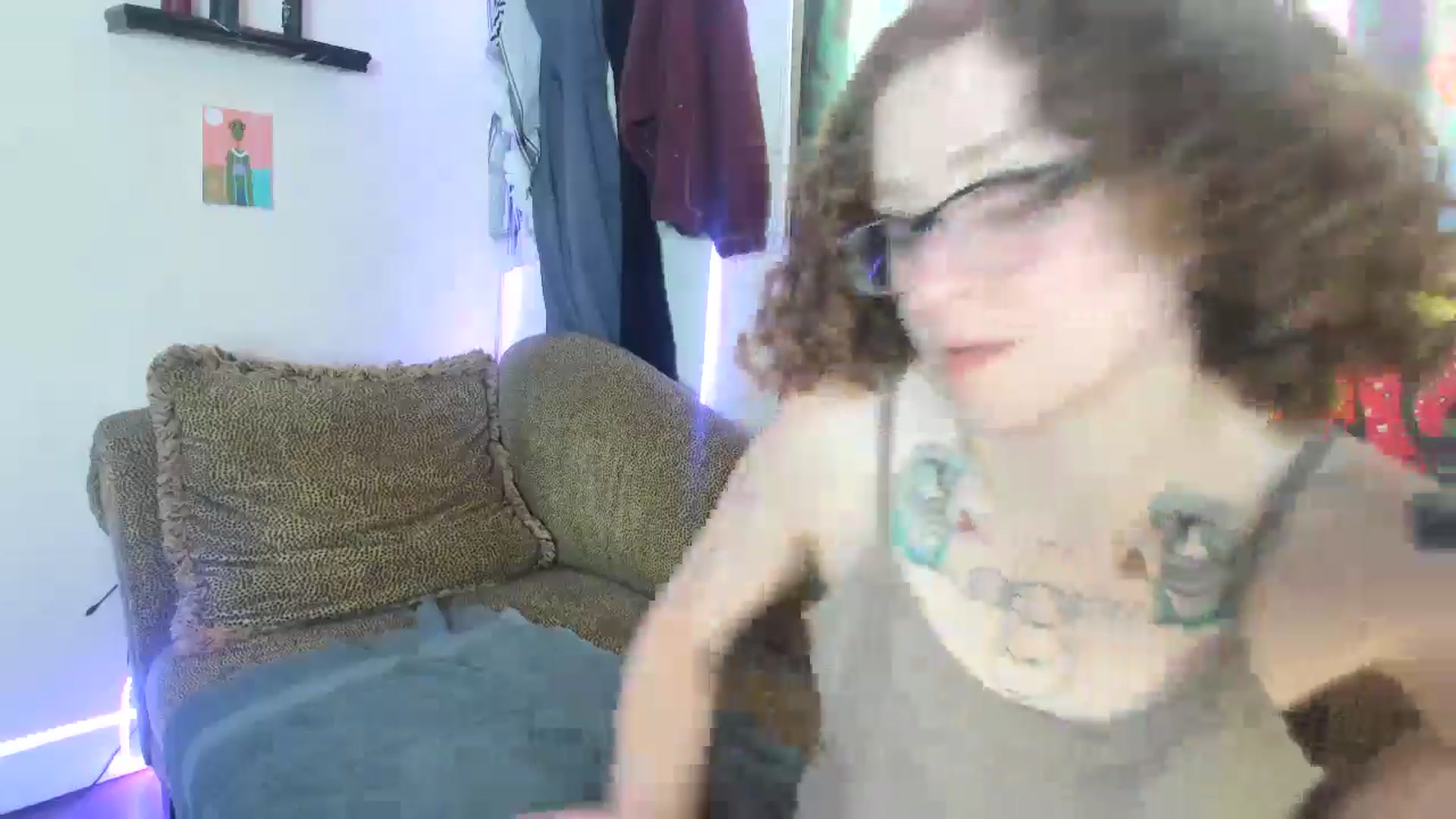 Gallery image thumbnail from PeachyQueen_'s myfreecams stream on, 07/08/2024, 15:09 image 19 of 20