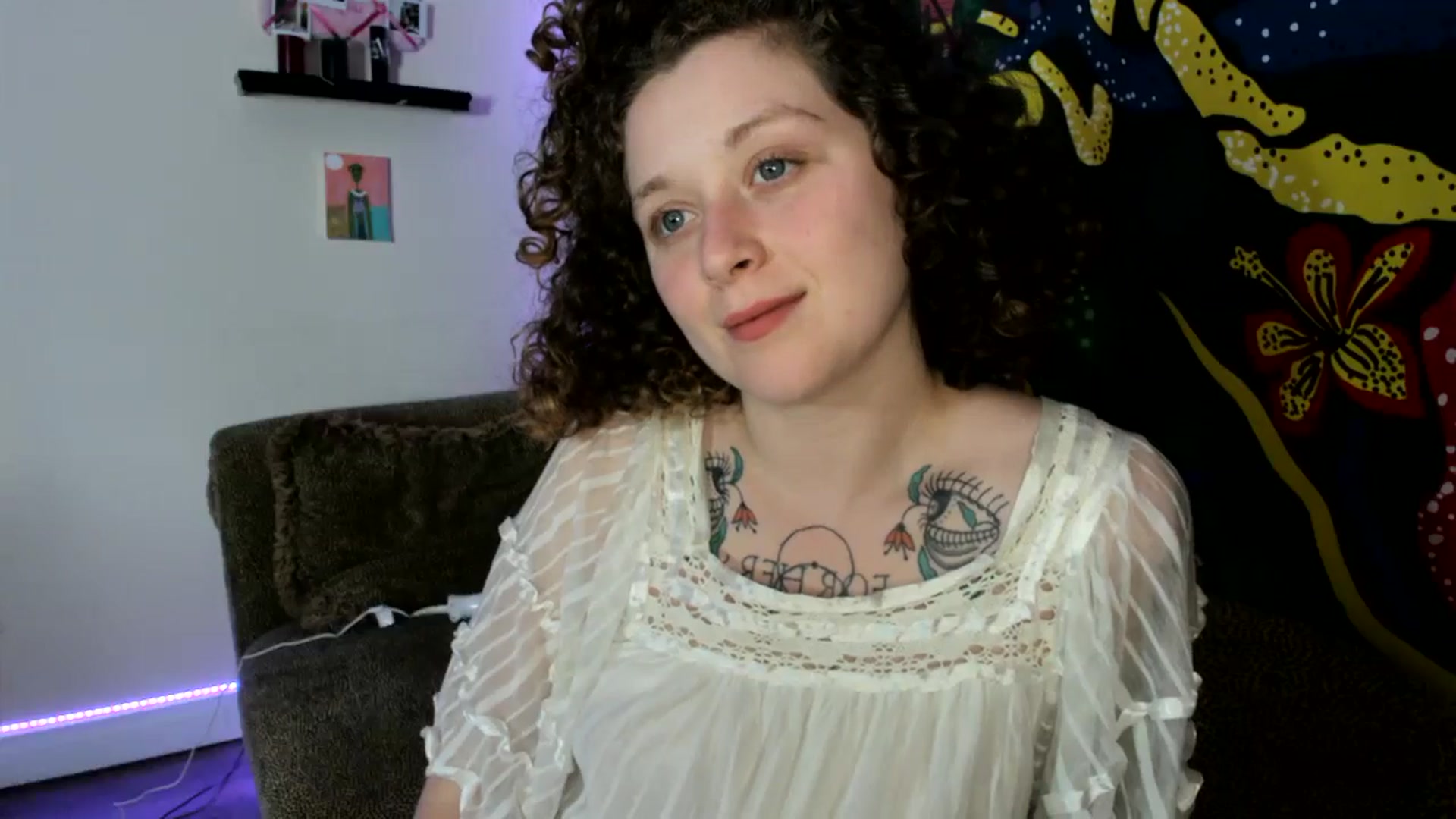 Gallery image thumbnail from PeachyQueen_'s myfreecams stream on, 07/30/2024, 19:57 image 2 of 20