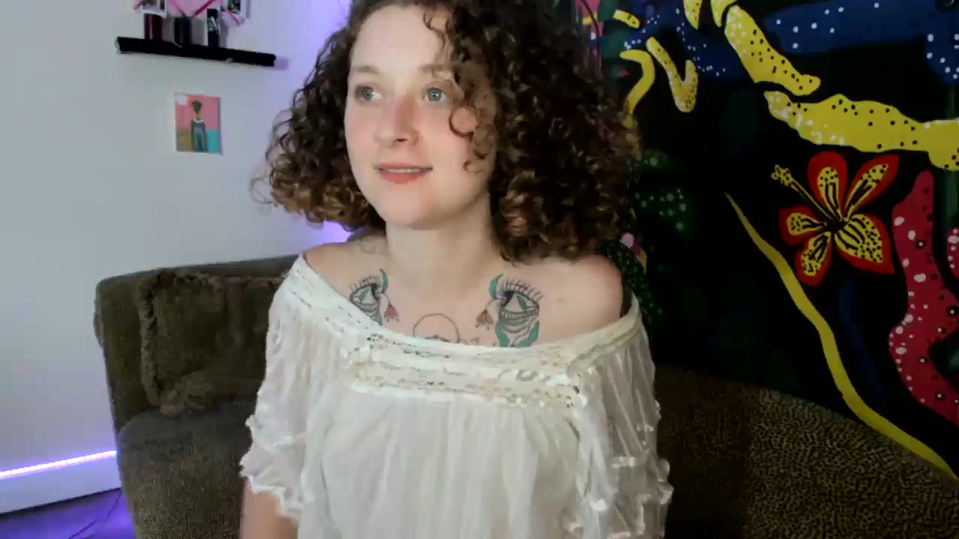 Gallery image thumbnail from PeachyQueen_'s myfreecams stream on, 07/30/2024, 19:57 image 20 of 20