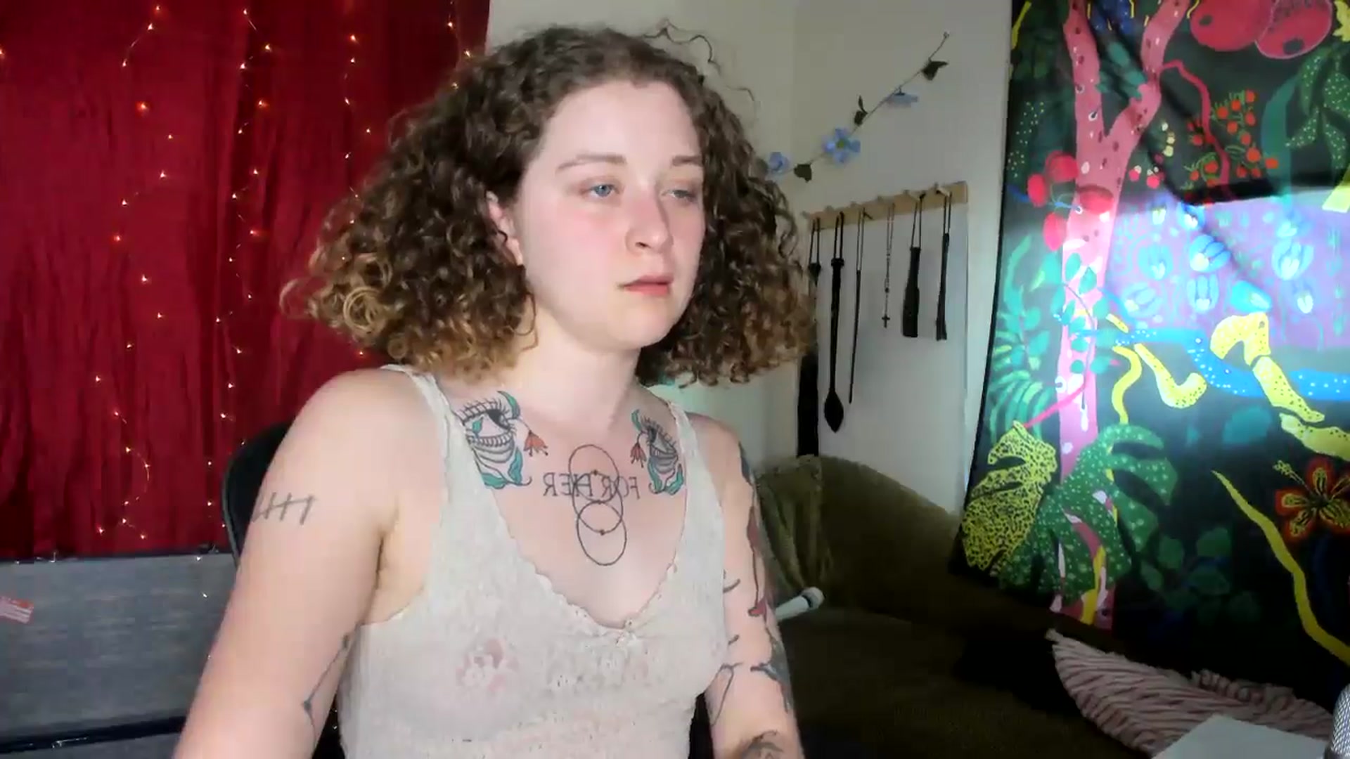 Gallery image thumbnail from PeachyQueen_'s myfreecams stream on, 08/12/2024, 20:51 image 5 of 20