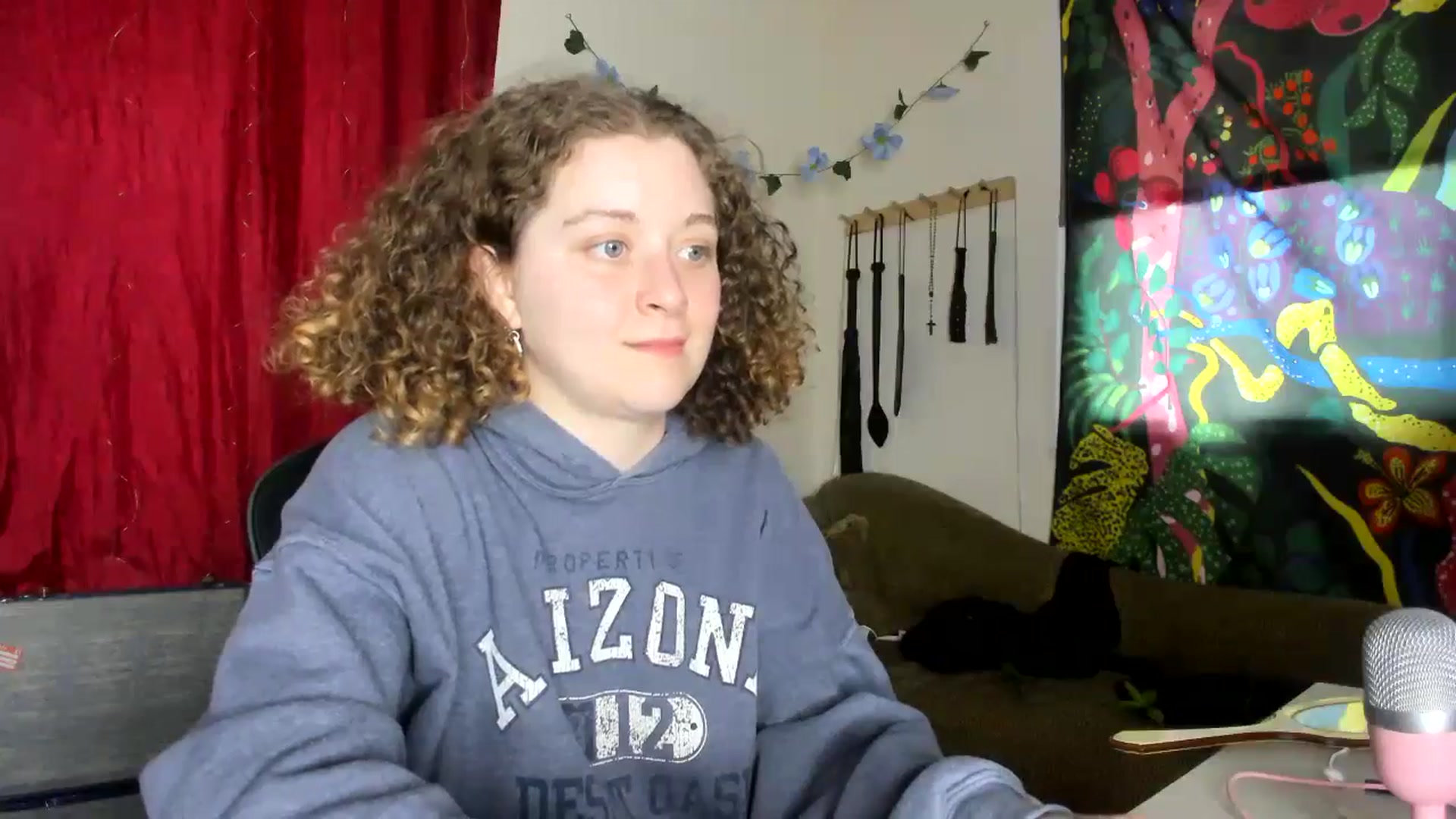 Gallery image thumbnail from PeachyQueen_'s myfreecams stream on, 08/16/2024, 19:18 image 7 of 20