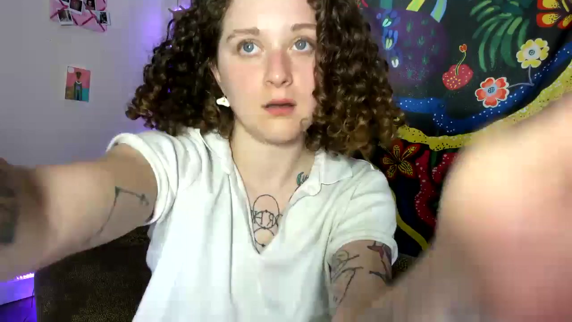 Gallery image thumbnail from PeachyQueen_'s myfreecams stream on, 08/26/2024, 21:55 image 1 of 20
