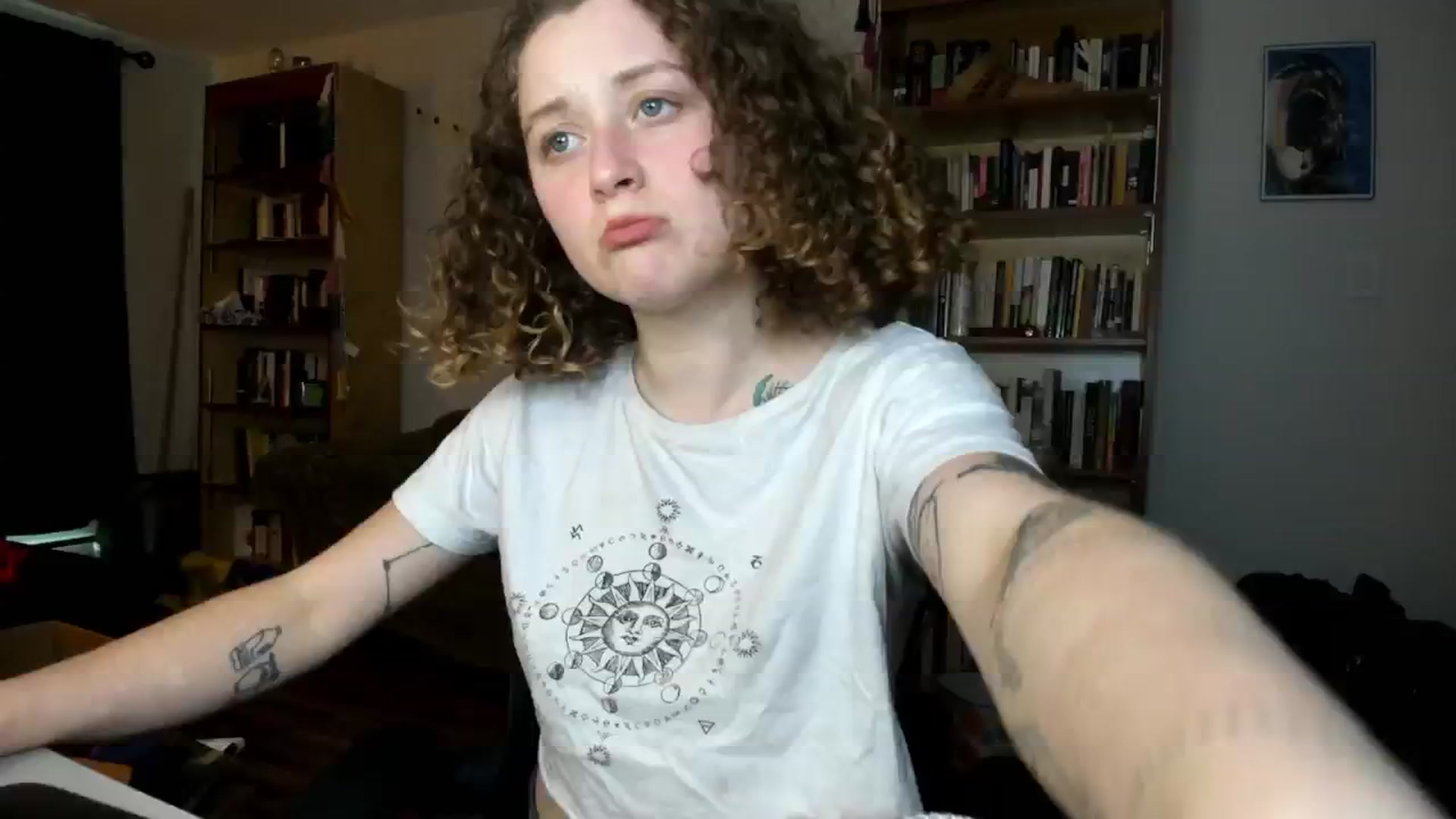 Gallery image thumbnail from PeachyQueen_'s myfreecams stream on, 09/11/2024, 19:12 image 4 of 20