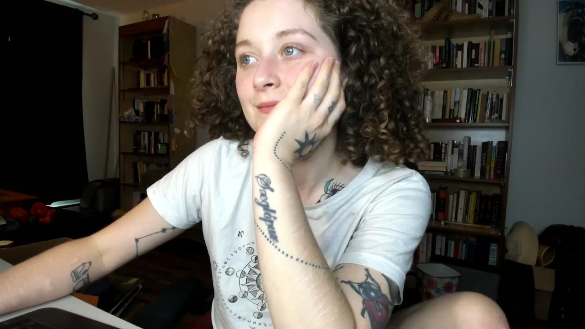 Gallery image thumbnail from PeachyQueen_'s myfreecams stream on, 09/11/2024, 20:48 image 19 of 20