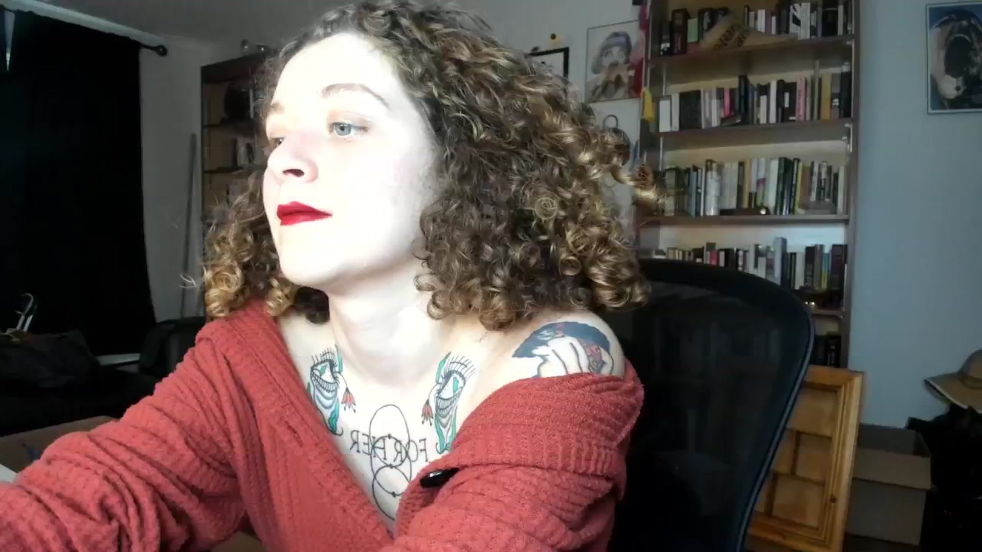 Gallery image thumbnail from PeachyQueen_'s myfreecams stream on, 09/12/2024, 20:56 image 8 of 20