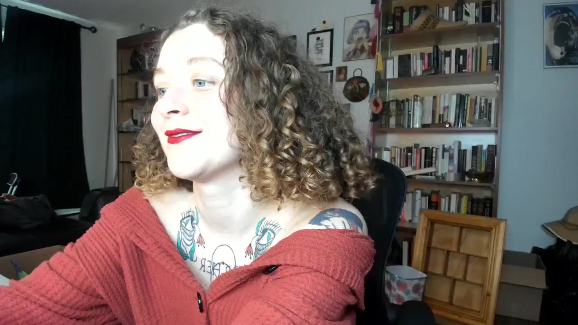 Gallery image thumbnail from PeachyQueen_'s myfreecams stream on, 09/12/2024, 20:56 image 14 of 20