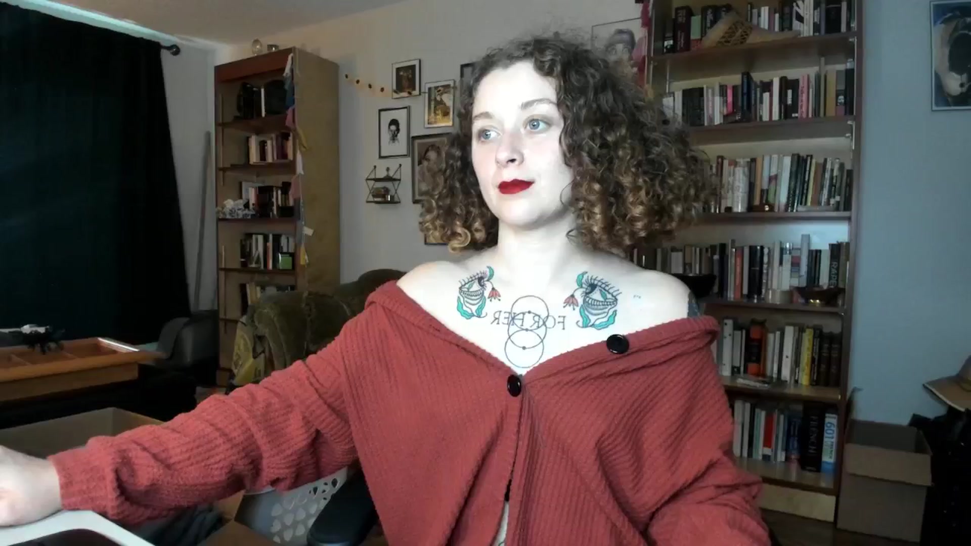 Gallery image thumbnail from PeachyQueen_'s myfreecams stream on, 09/13/2024, 21:13 image 1 of 20