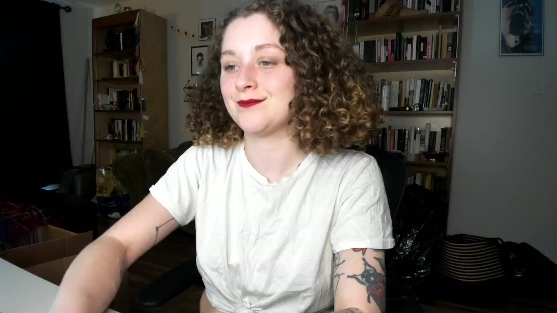 Gallery image thumbnail from PeachyQueen_'s myfreecams stream on, 09/17/2024, 05:31 image 2 of 20