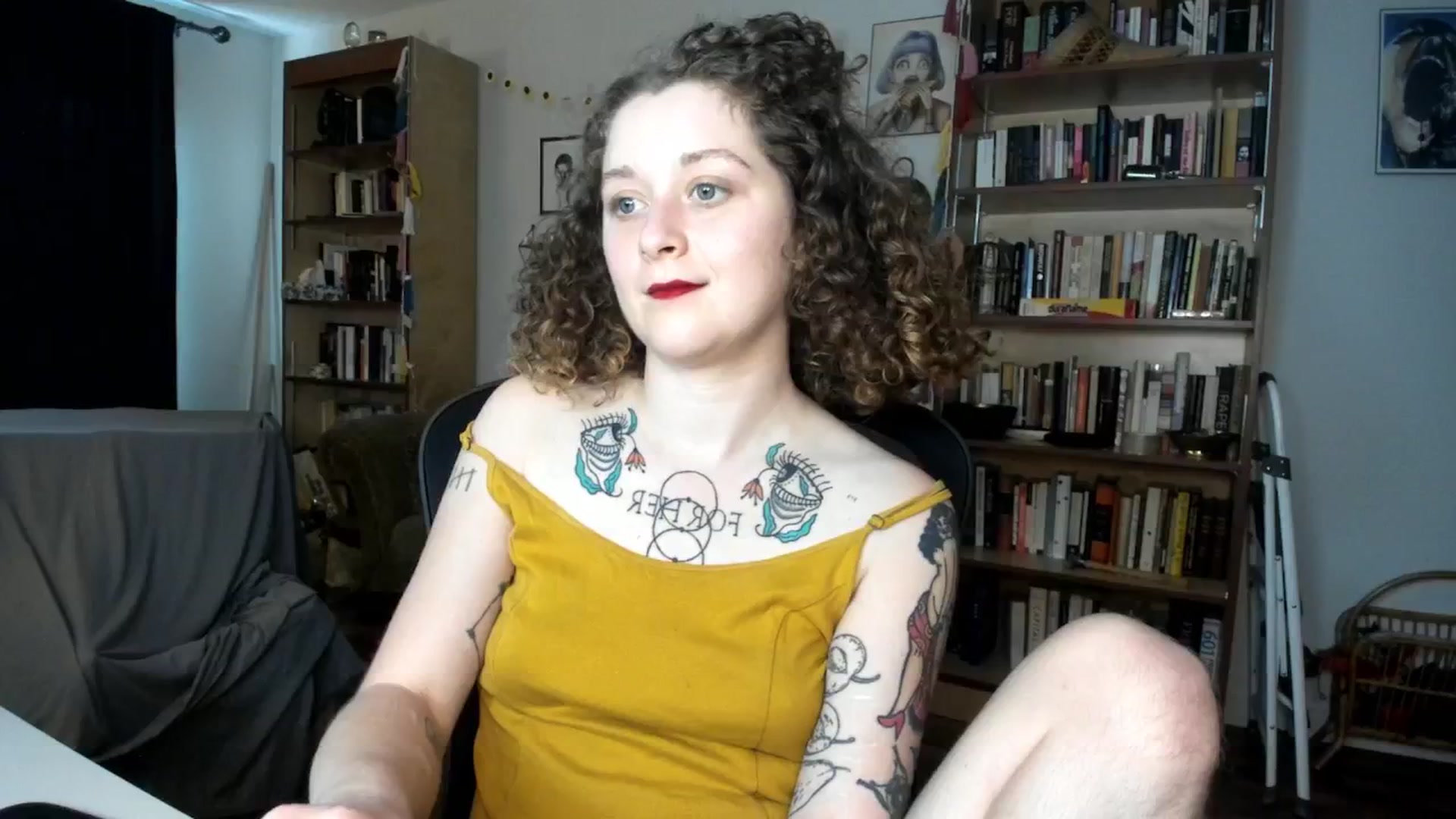Gallery image thumbnail from PeachyQueen_'s myfreecams stream on, 09/19/2024, 19:37 image 17 of 20