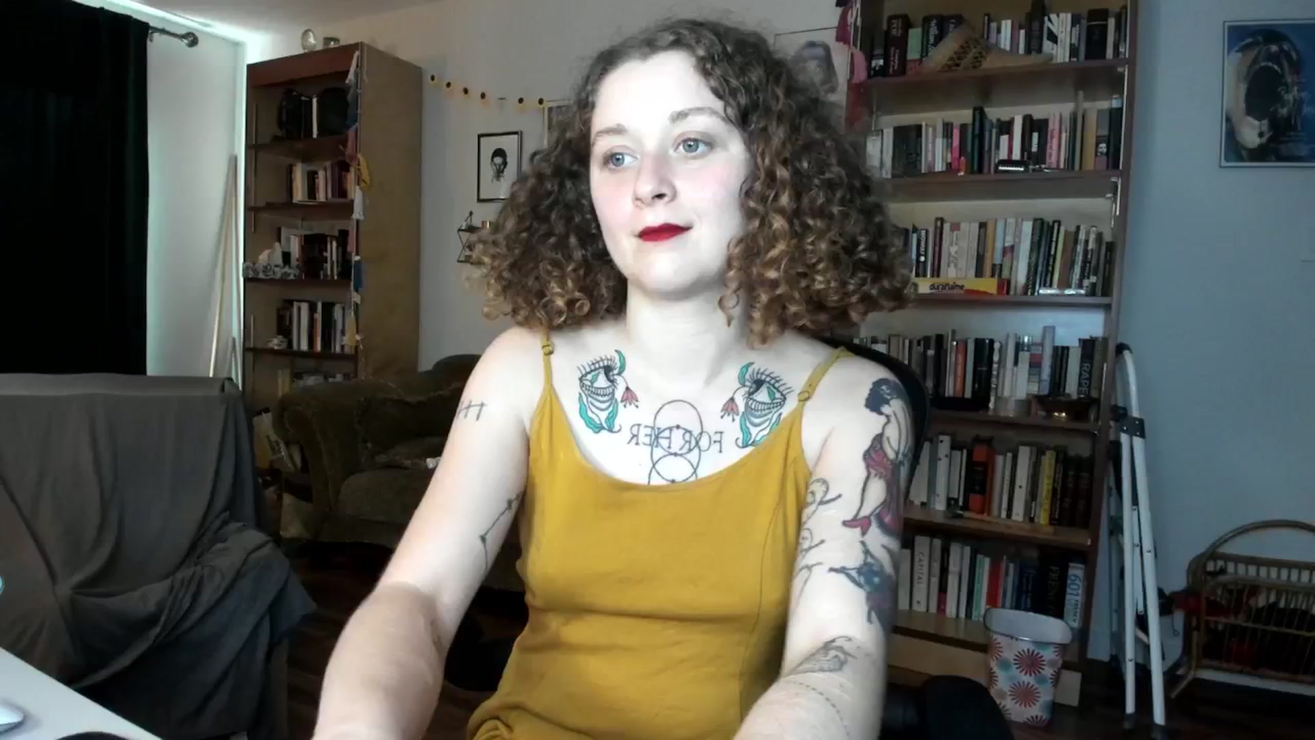 Gallery image thumbnail from PeachyQueen_'s myfreecams stream on, 09/19/2024, 19:37 image 1 of 20