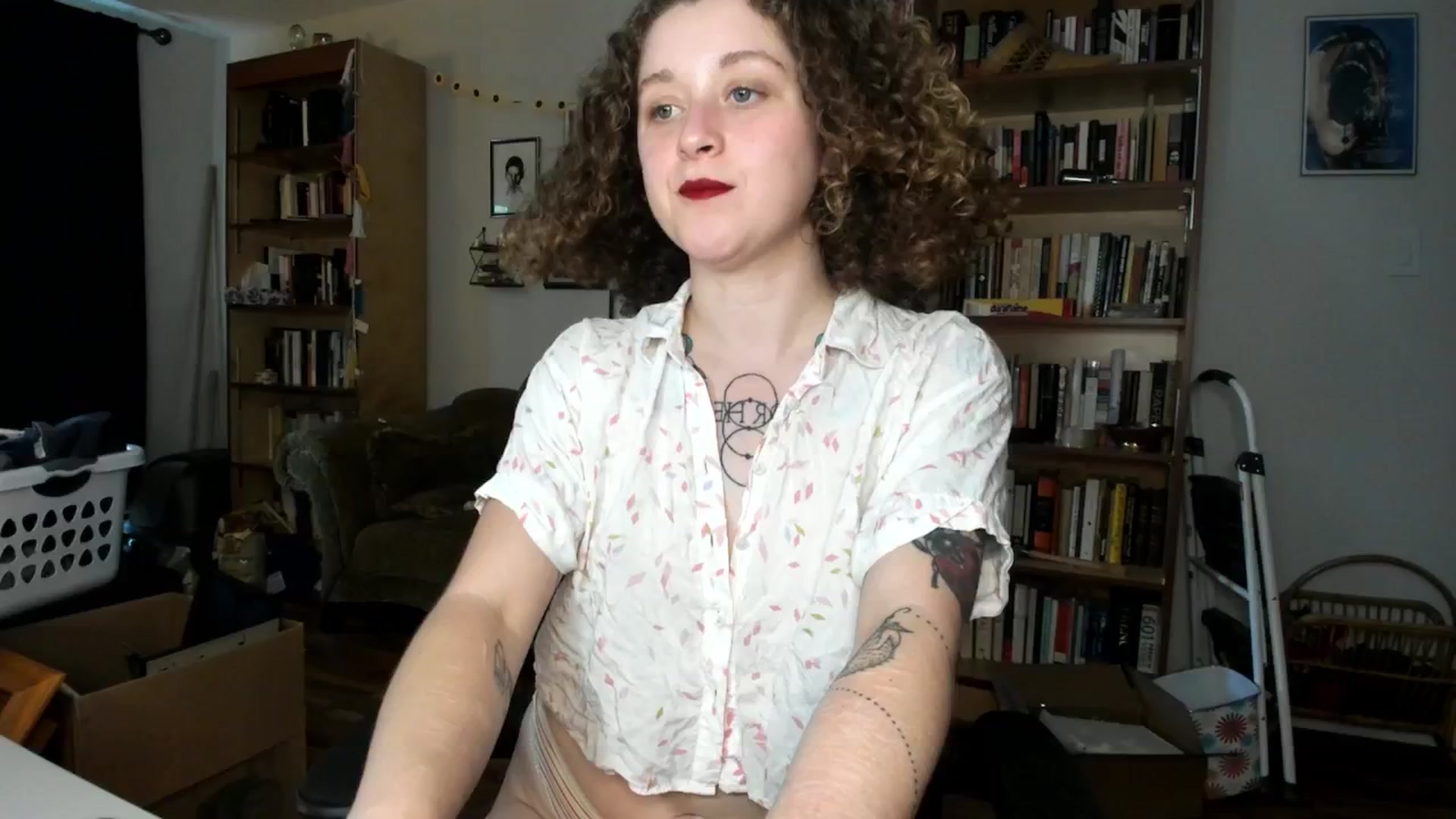 Gallery image thumbnail from PeachyQueen_'s myfreecams stream on, 09/20/2024, 20:51 image 5 of 20