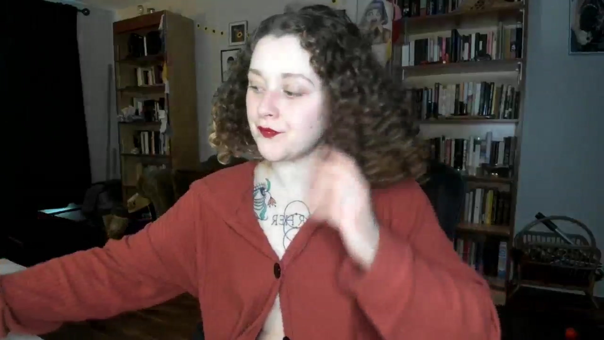 Gallery image thumbnail from PeachyQueen_'s myfreecams stream on, 10/04/2024, 20:36 image 4 of 20
