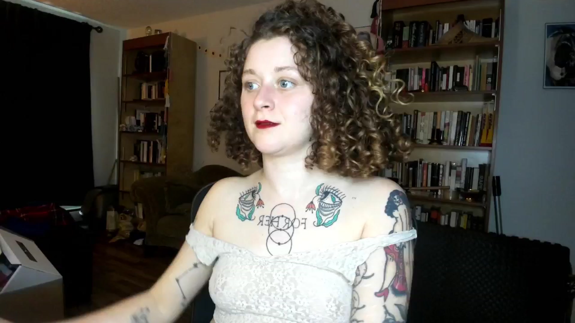 Gallery image thumbnail from PeachyQueen_'s myfreecams stream on, 10/08/2024, 20:59 image 9 of 20