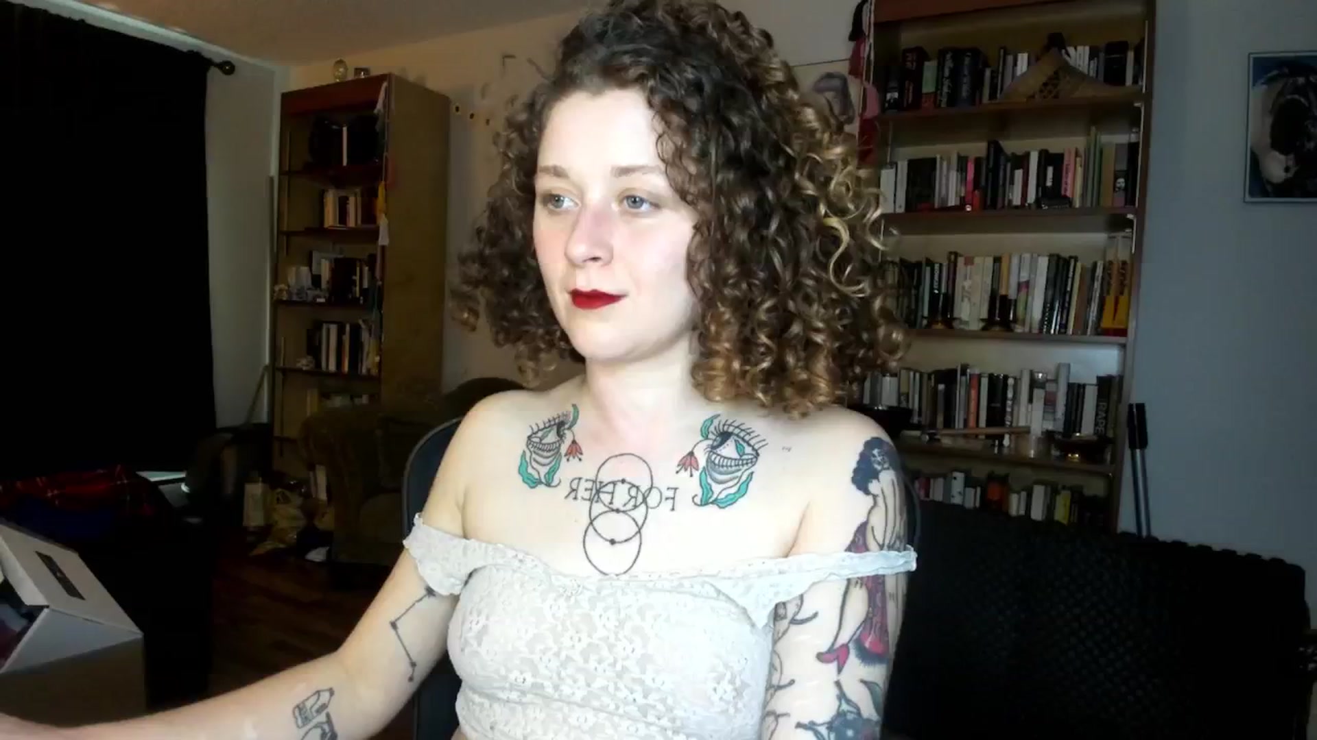 Gallery image thumbnail from PeachyQueen_'s myfreecams stream on, 10/08/2024, 20:59 image 10 of 20