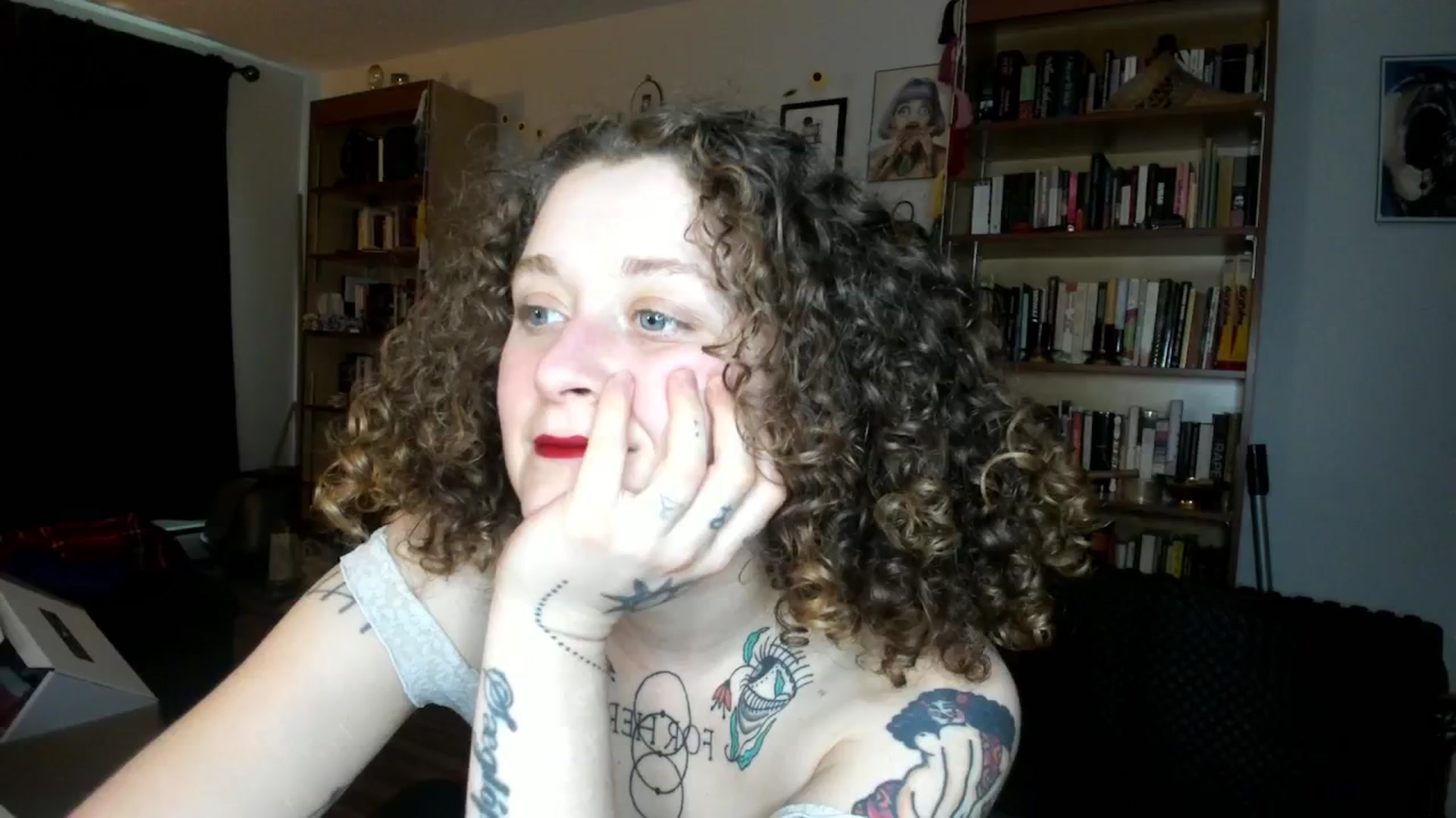 Gallery image thumbnail from PeachyQueen_'s myfreecams stream on, 10/08/2024, 20:59 image 15 of 20