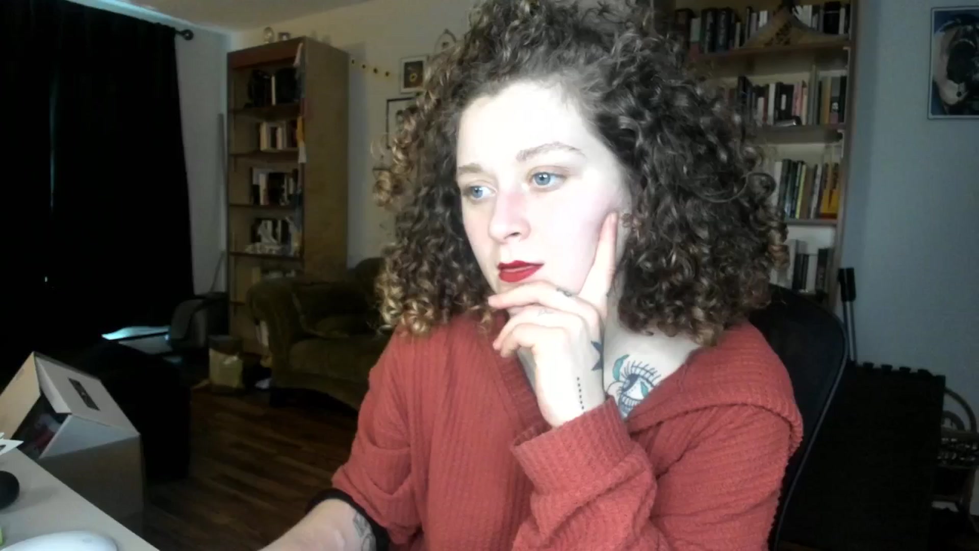 Gallery image thumbnail from PeachyQueen_'s myfreecams stream on, 10/11/2024, 19:51 image 1 of 20