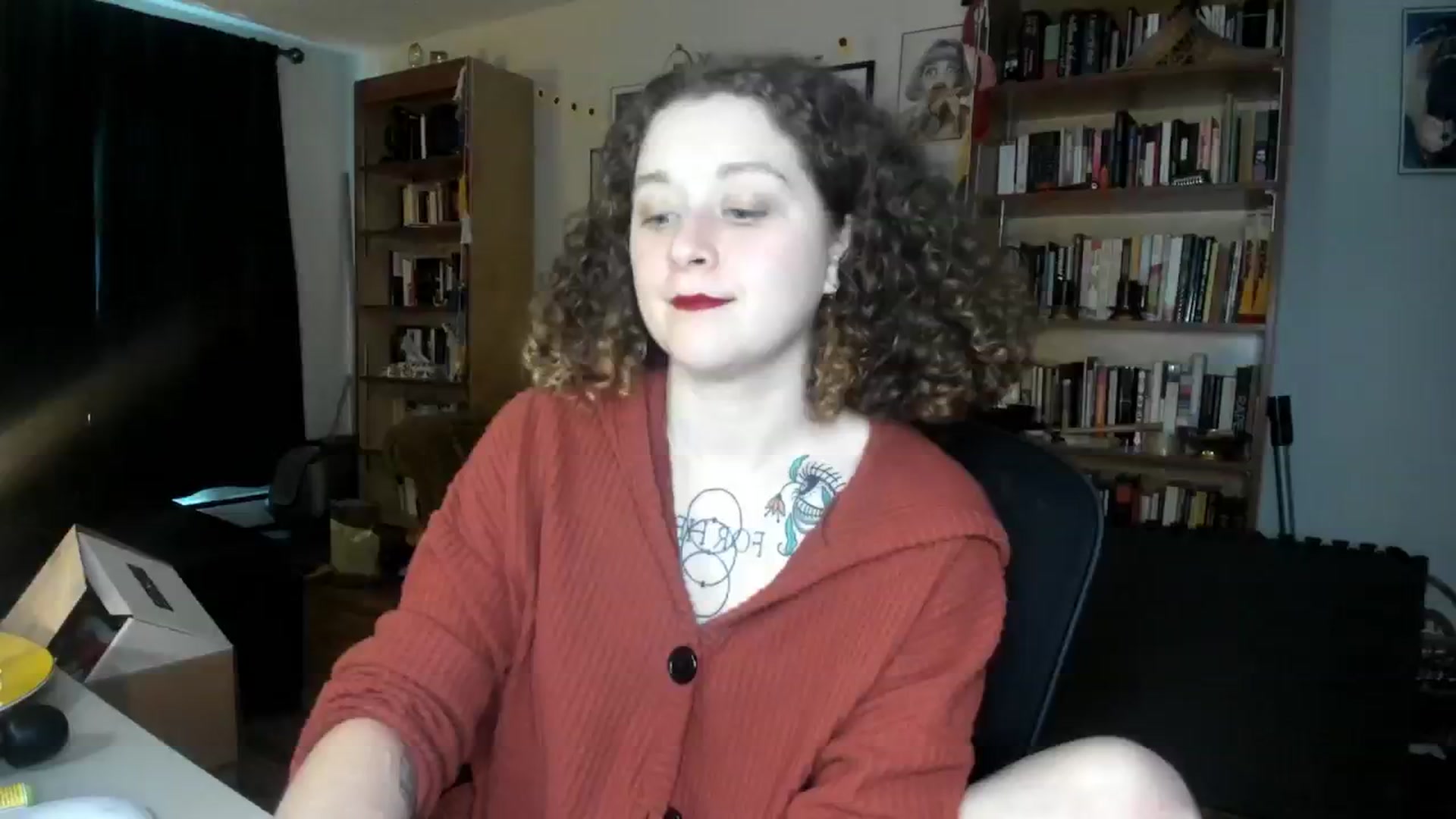 Gallery image thumbnail from PeachyQueen_'s myfreecams stream on, 10/11/2024, 19:51 image 14 of 20