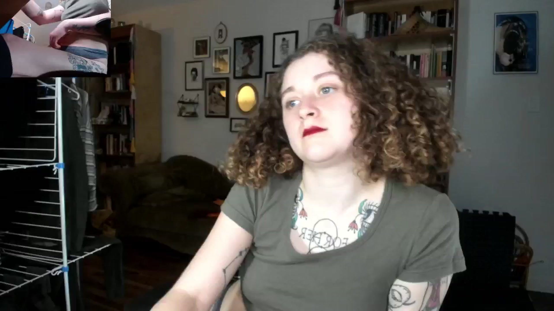Gallery image thumbnail from PeachyQueen_'s myfreecams stream on, 10/29/2024, 21:59 image 5 of 20