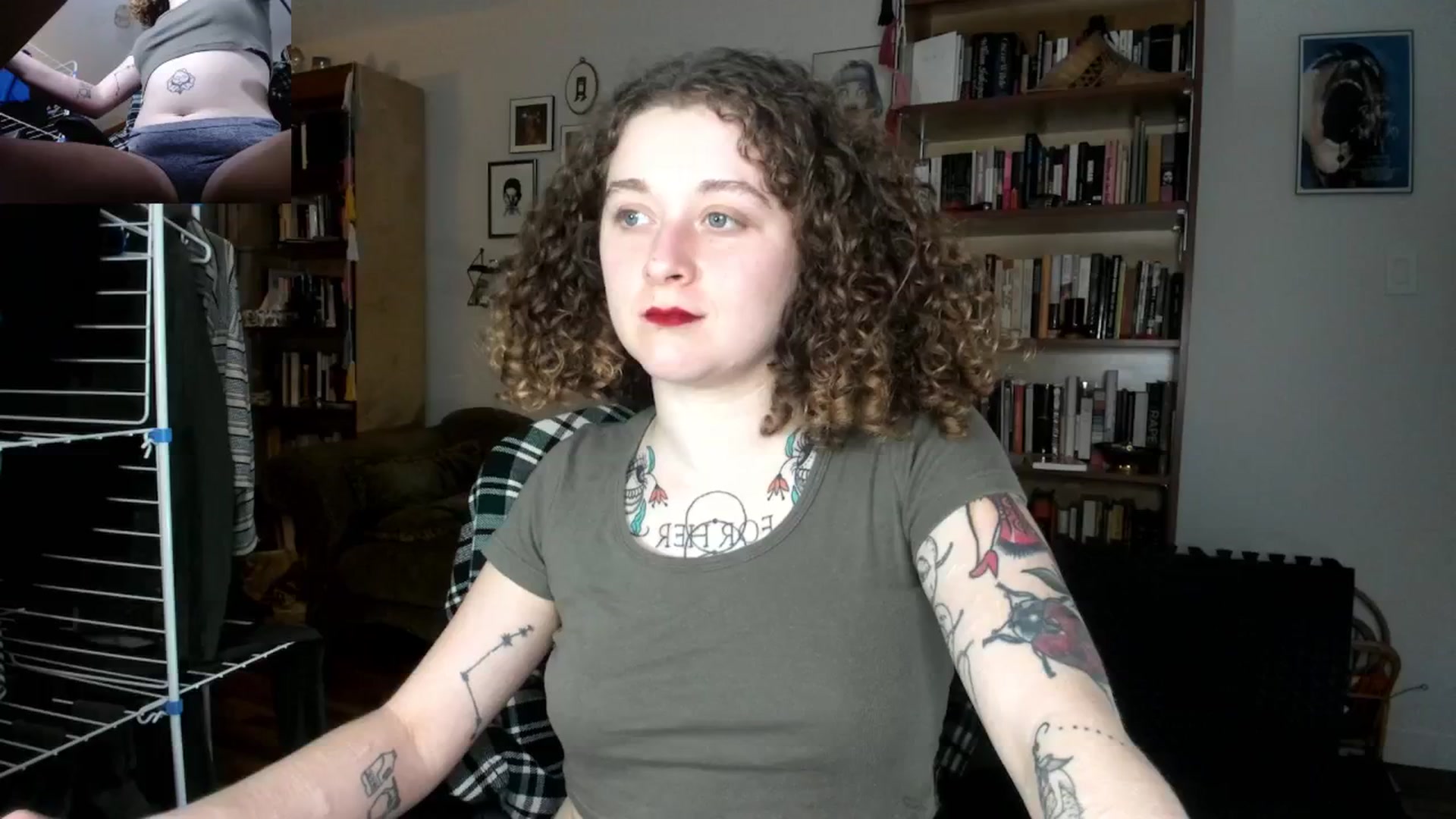Gallery image thumbnail from PeachyQueen_'s myfreecams stream on, 10/29/2024, 21:59 image 15 of 20