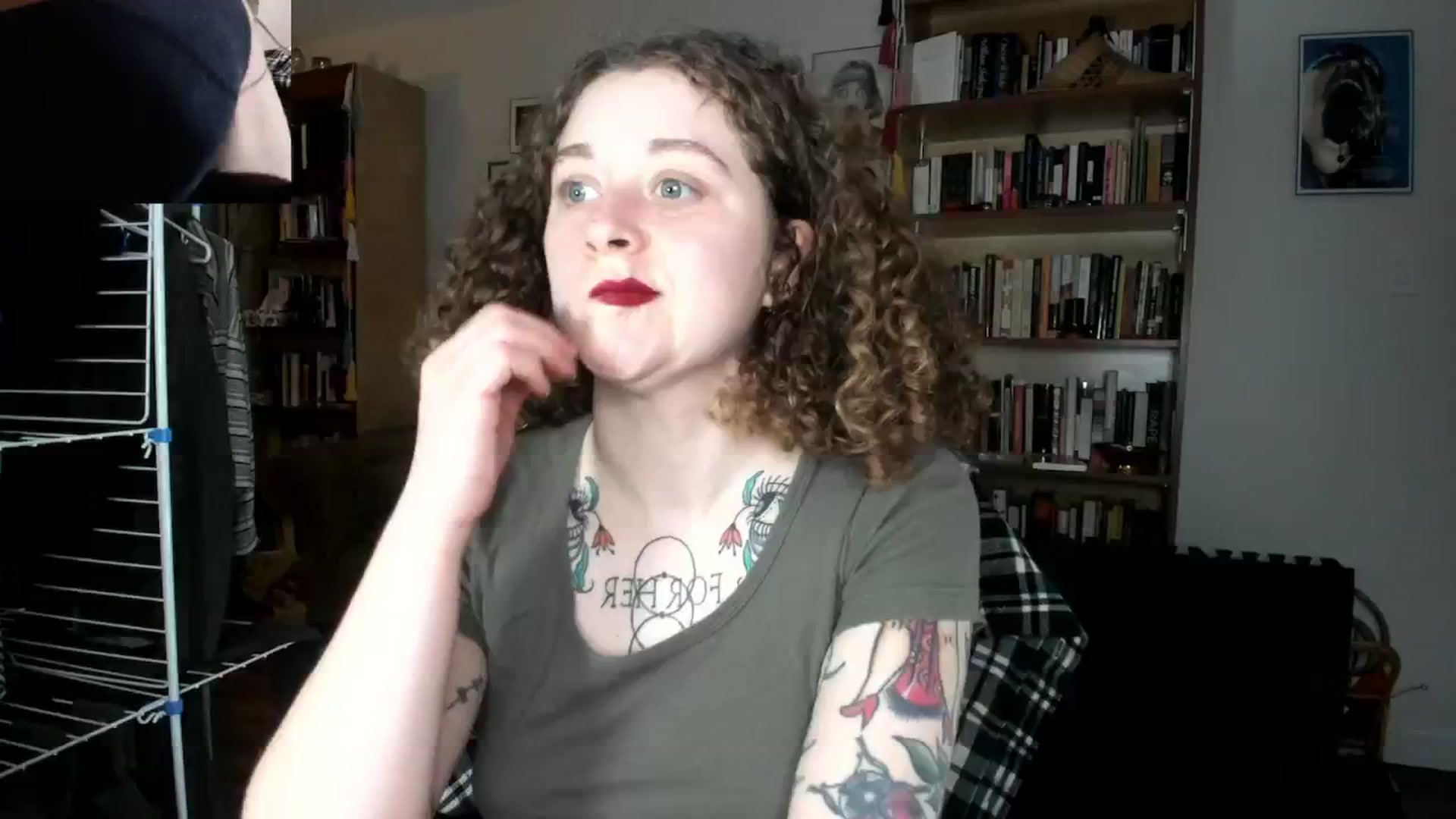 Gallery image thumbnail from PeachyQueen_'s myfreecams stream on, 10/29/2024, 21:59 image 10 of 20