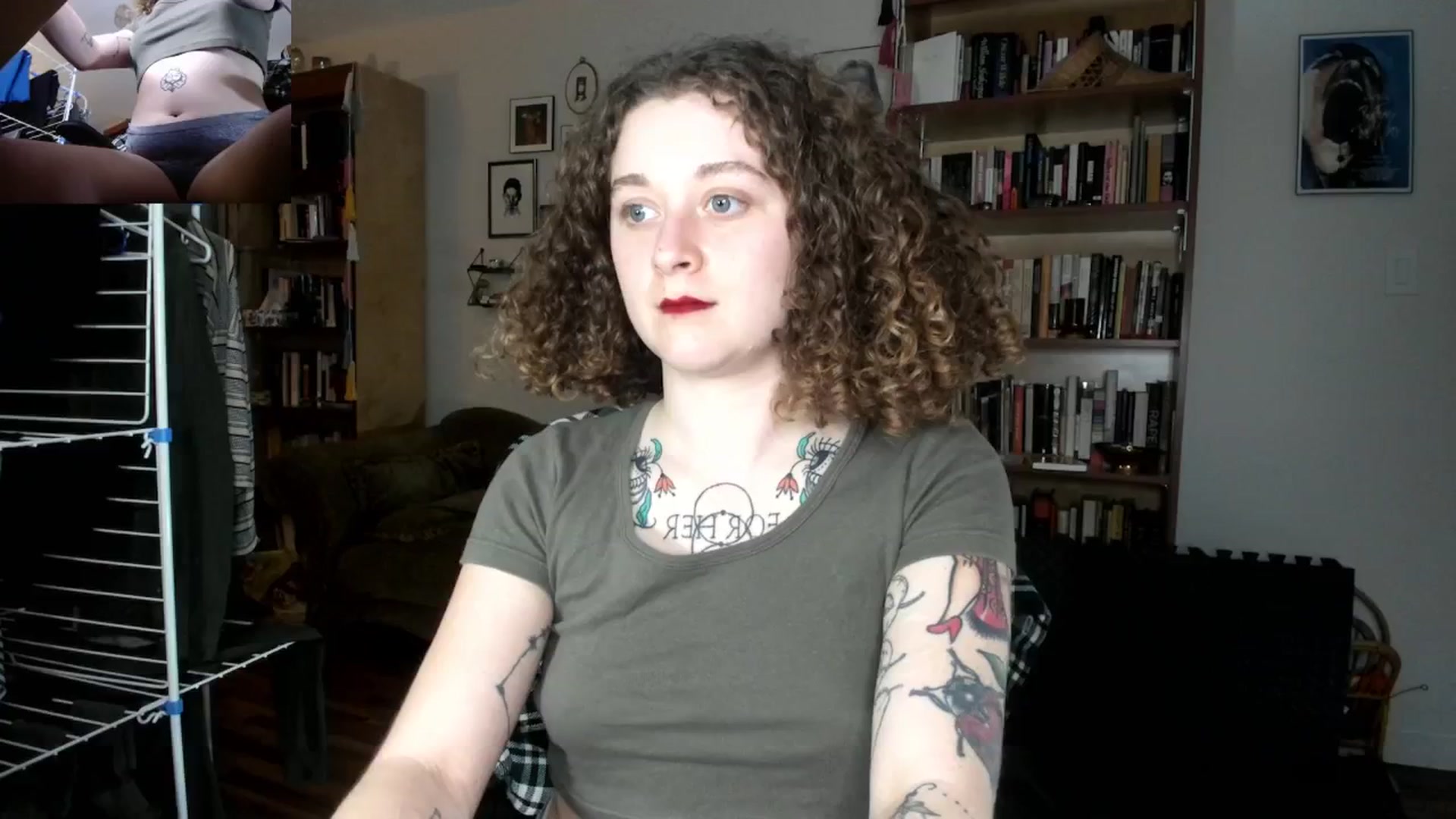 Gallery image thumbnail from PeachyQueen_'s myfreecams stream on, 10/29/2024, 21:59 image 11 of 20