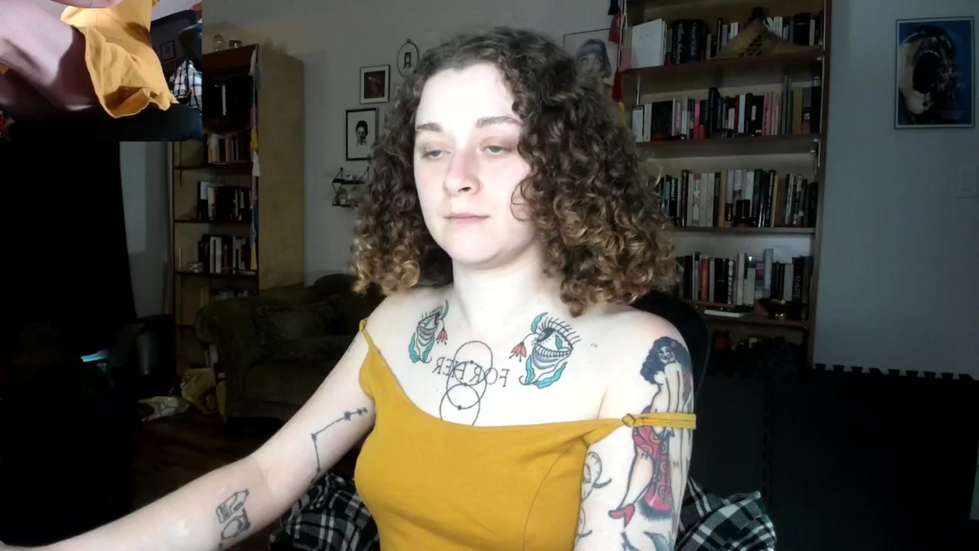 Gallery image thumbnail from PeachyQueen_'s myfreecams stream on, 10/30/2024, 20:55 image 10 of 20