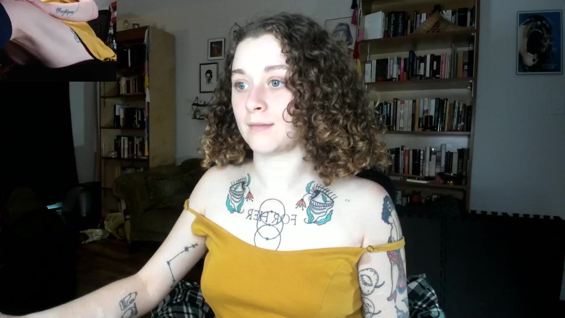 Gallery image thumbnail from PeachyQueen_'s myfreecams stream on, 10/30/2024, 20:55 image 15 of 20