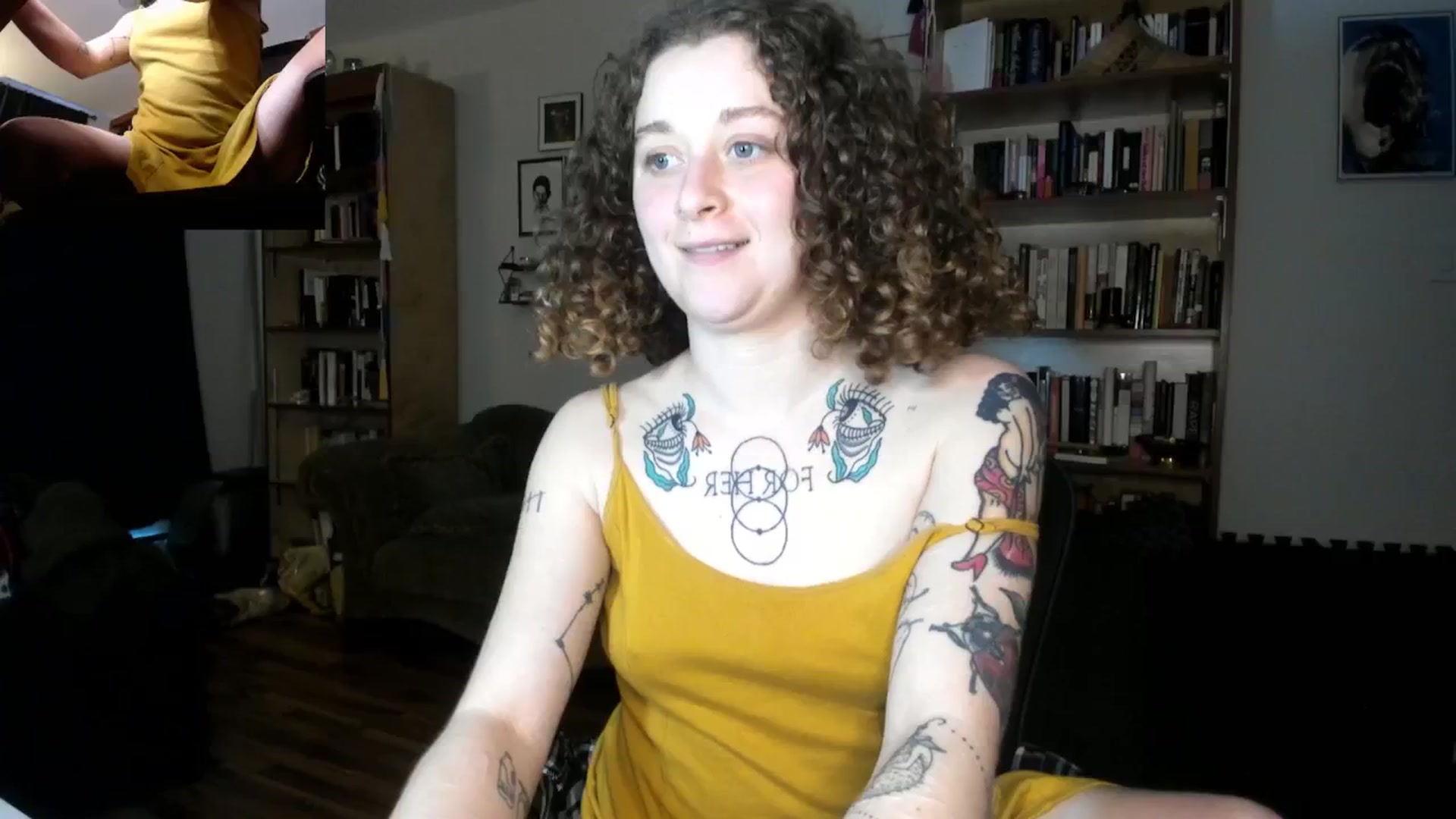 Gallery image thumbnail from PeachyQueen_'s myfreecams stream on, 10/30/2024, 22:30 image 11 of 20