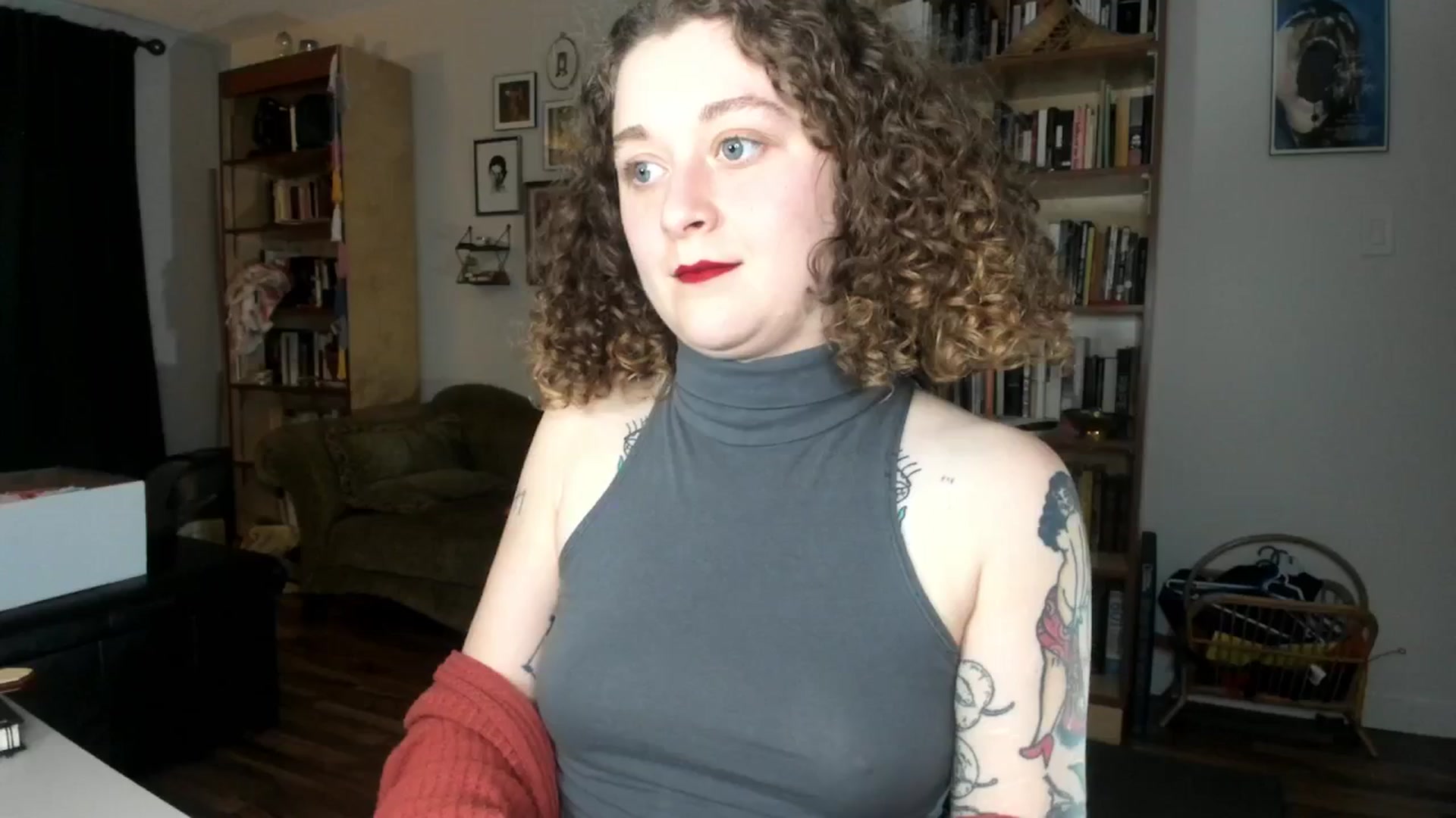 Gallery image thumbnail from PeachyQueen_'s myfreecams stream on, 11/01/2024, 22:30 image 12 of 20